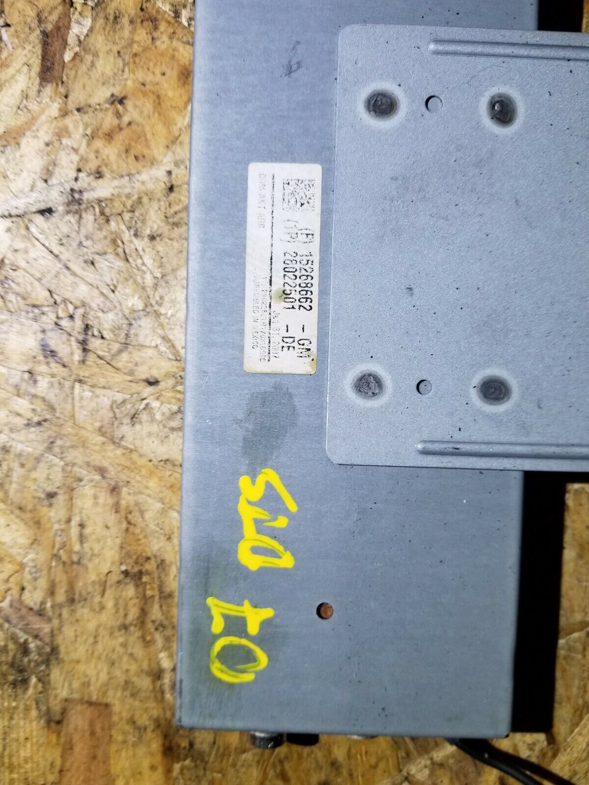 06 07 08 09 10 11 Cadillac DTS Radio Antenna Computer Control Module 1526866 OEM