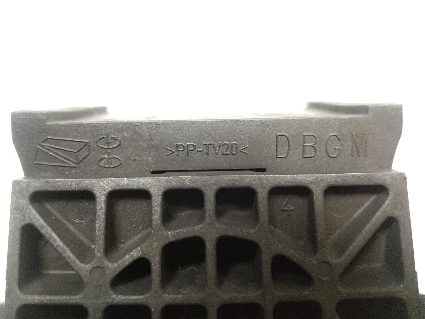10 11 12 13 Jaguar XJ Wheel Chock Stopper 98sb17k038ab OEM