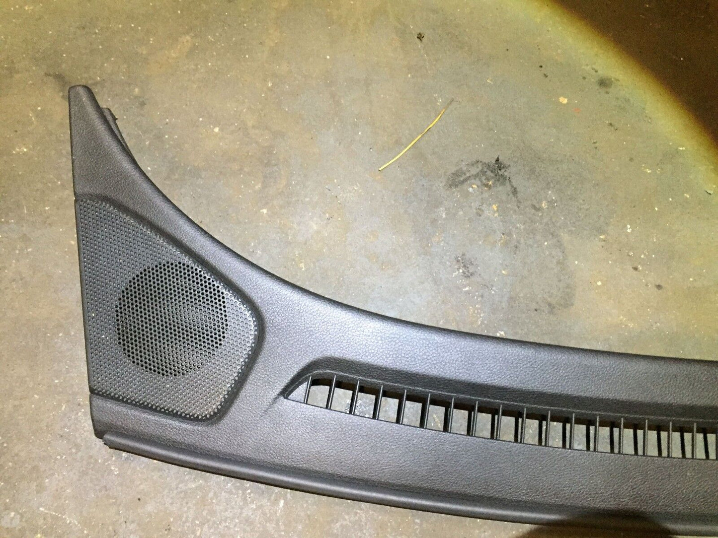 15 16 17 OEM Chrysler 200 Windshield Cowl Vent Panel 1471845xw1 OEM