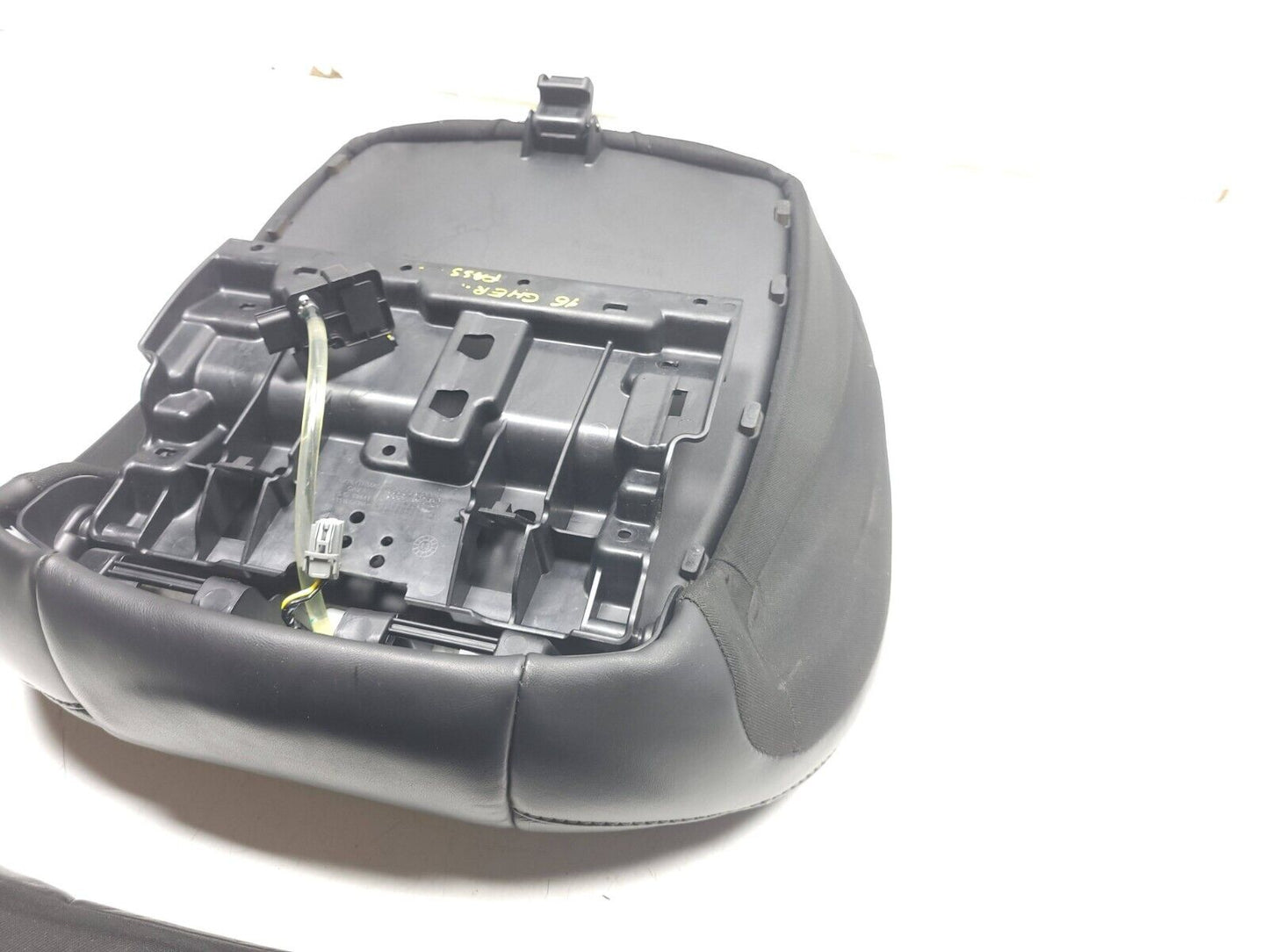 14 15 16 17 18 Jeep Cherokee Front Seat Cushion Bottom Lower Passenger Right OEM