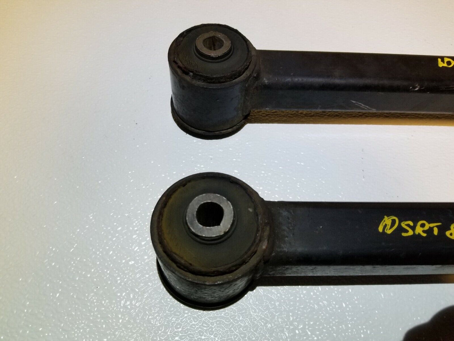 07 08 09 10 Jeep Grand Cherokee Srt8 Rear Control Arm Pair OEM