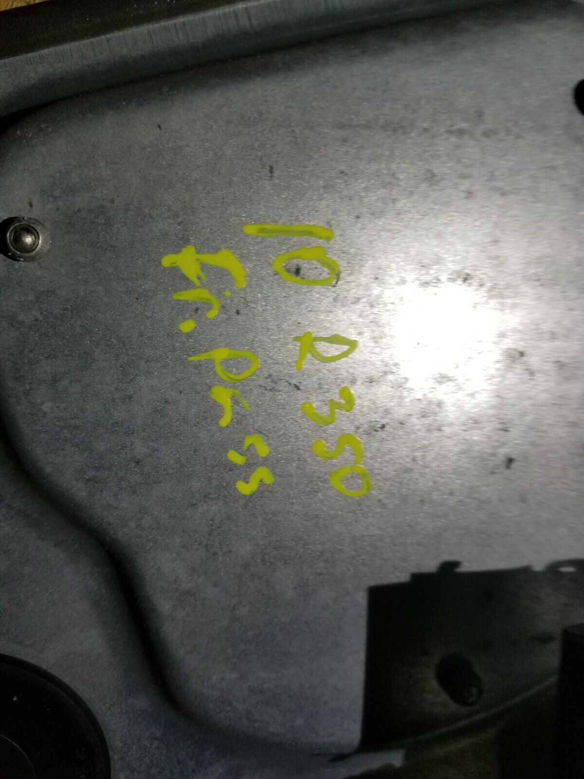 07 08 09 10 Mercedes R350 Front Right Pass Door Window Regulator Panel OEM