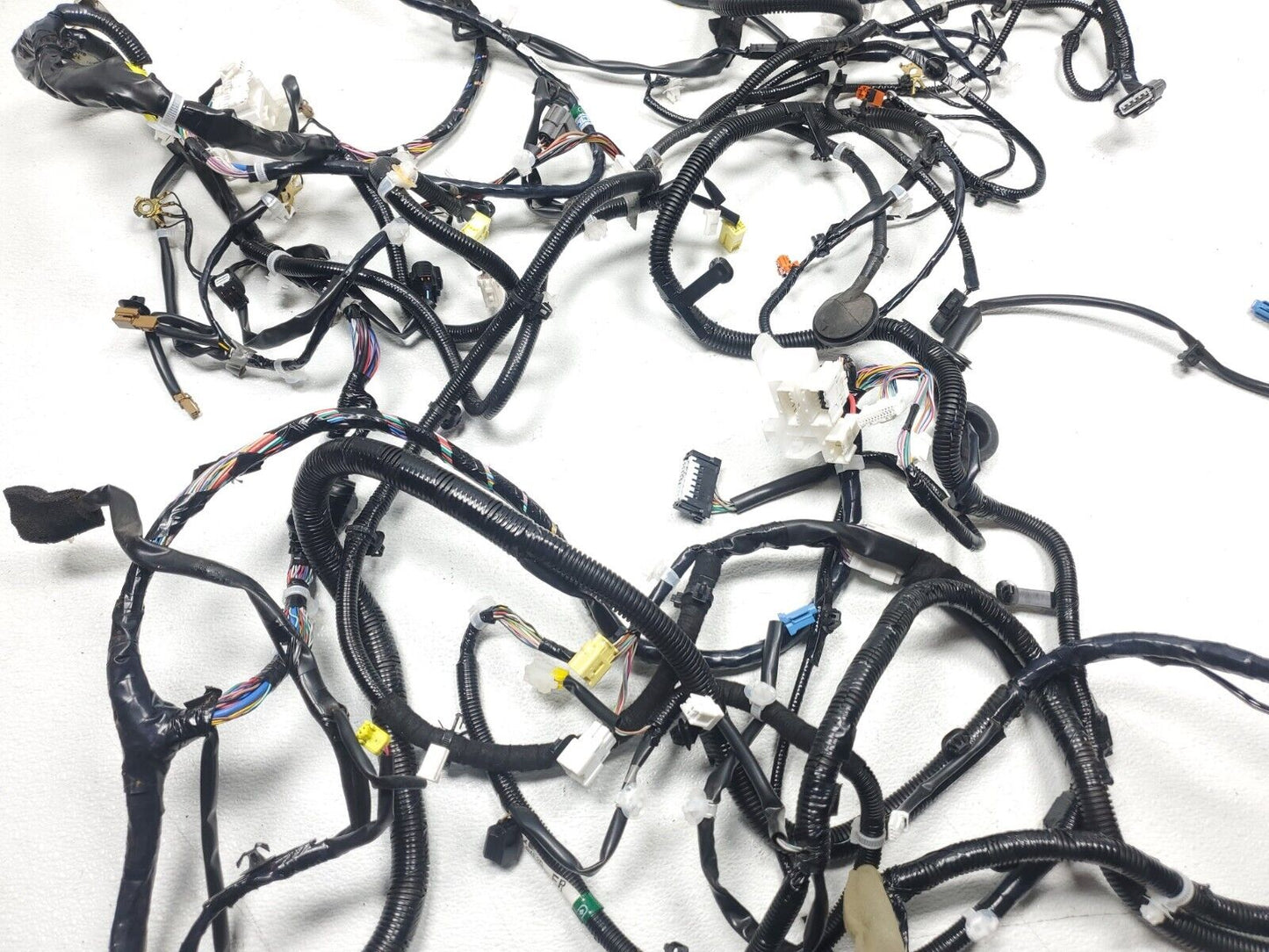 16 17 18 19 Nissan Sentra Interior Wire Harness OEM