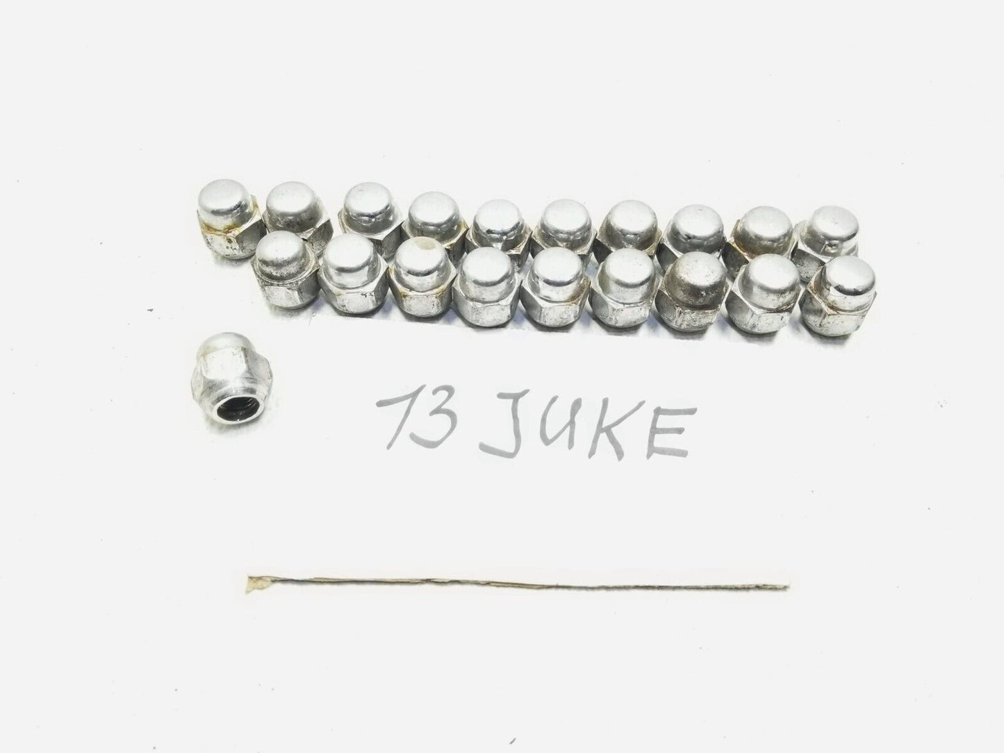 11 12 13 14 Nissan Juke Wheel Lug Nut 20pcs OEM