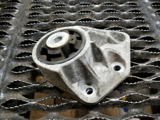 06 07 08 Audi A4 Differential Mount 8e0599125 OEM 85k Miles