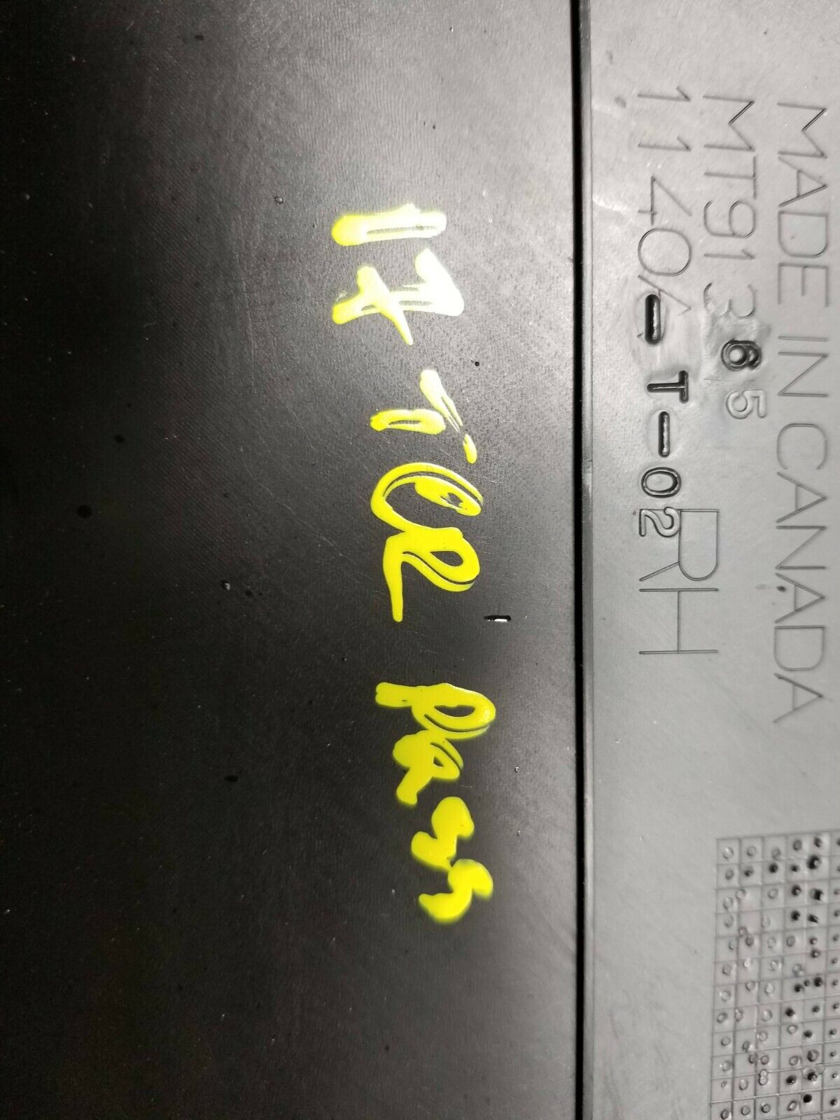 15 16 17 GMC Terrain Right Pass Center Lower B Pillar Trim Cover OEM 14k Miles