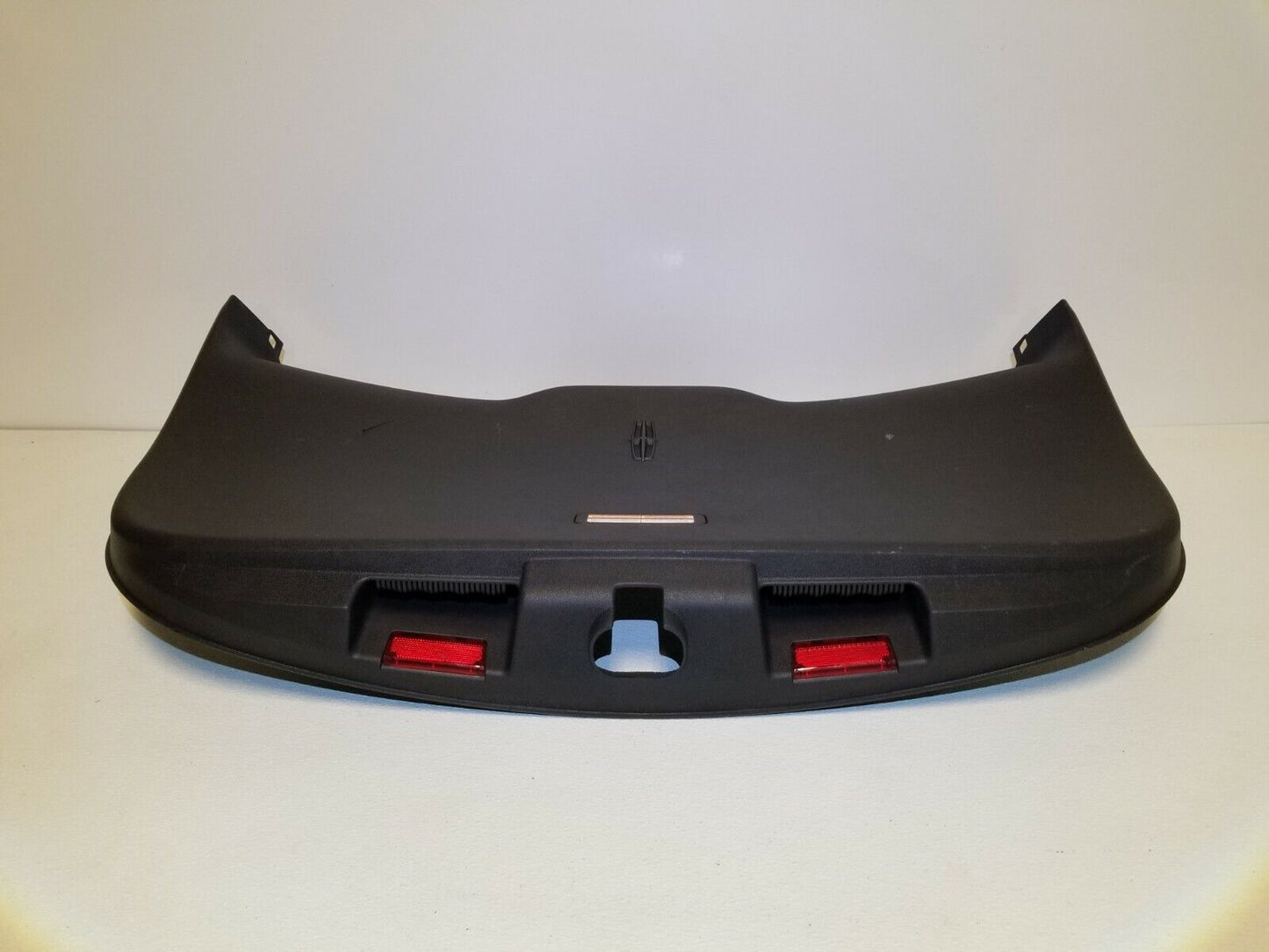 10 11 12 Lincoln MKT Rear Interior Liftgate Liner Cover Panel OEM