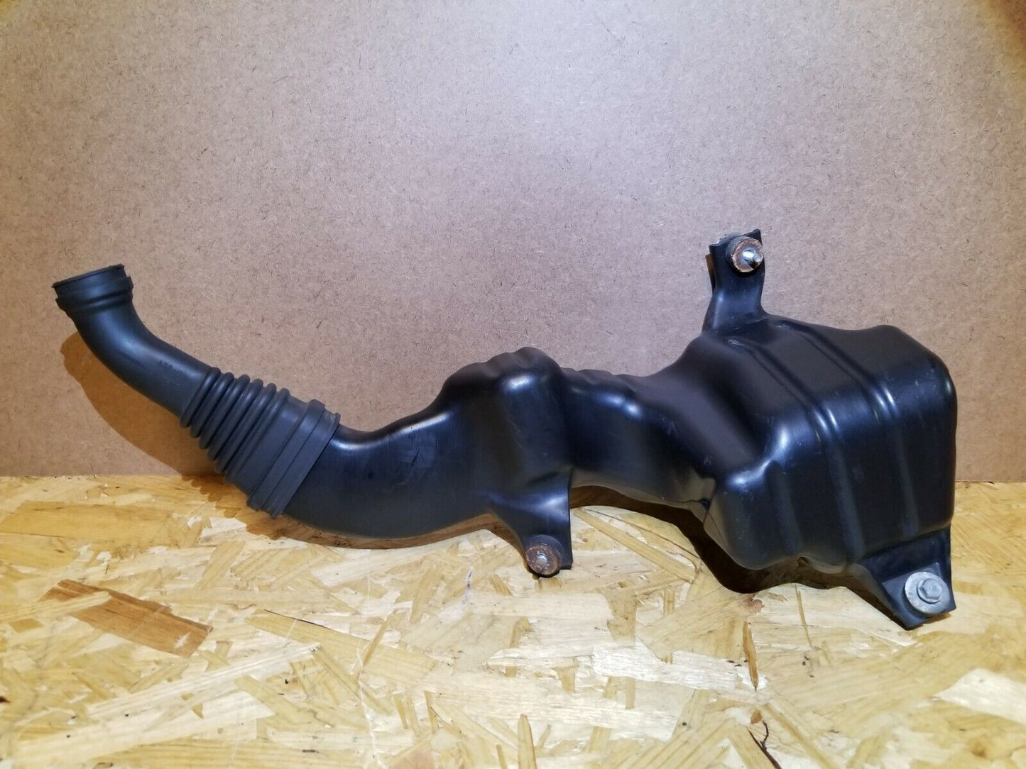 11 12 13 14 15 16 Honda Cr-z Air Intake Resonator Box OEM 82k