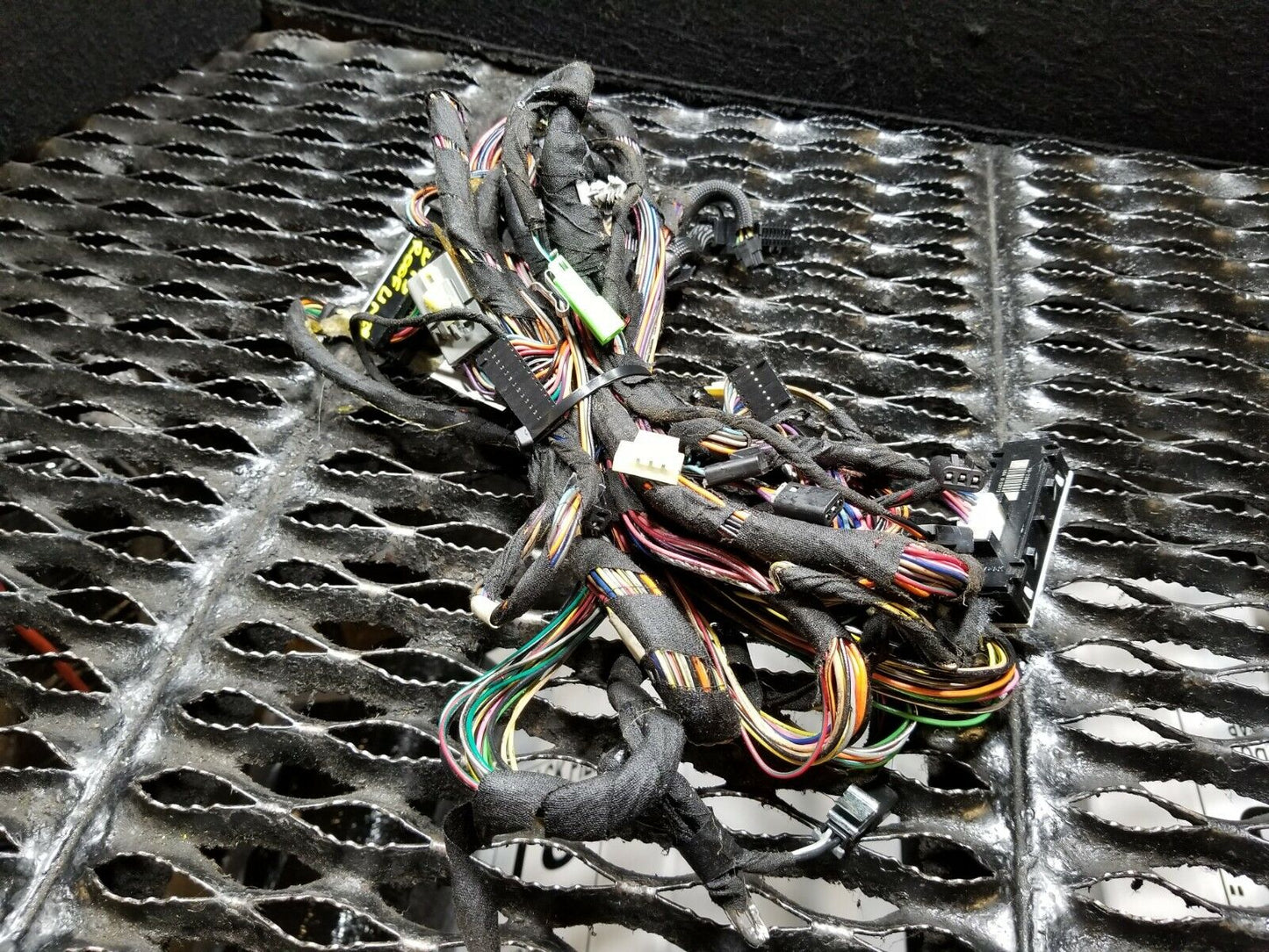 06 07 08 09 10 11 Cadillac DTS Roof Liner Wire Harness OEM