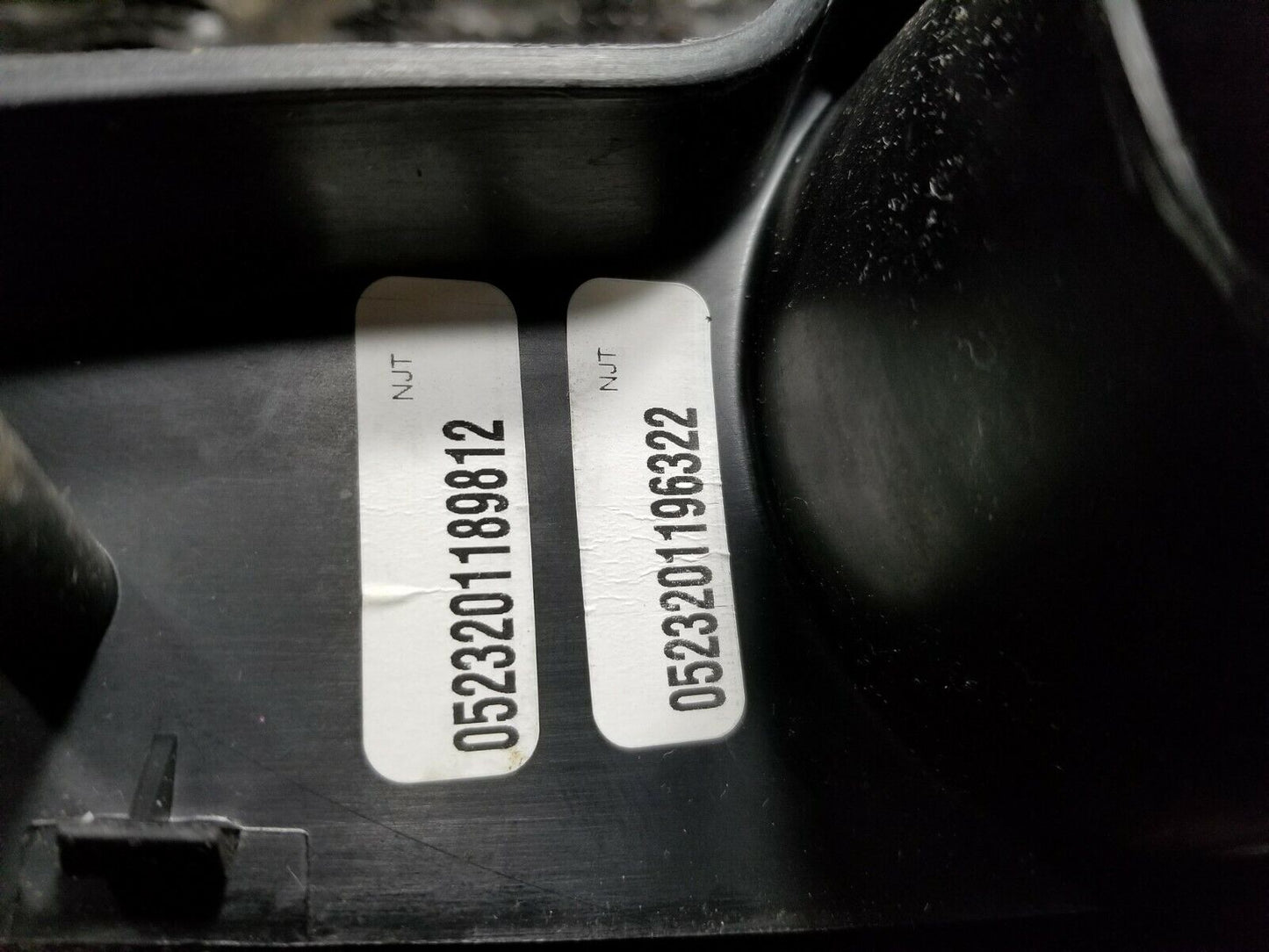 11 12 13 14 Chrysler 200s Convertible Rear Left Driver Side Cup Holder OEM