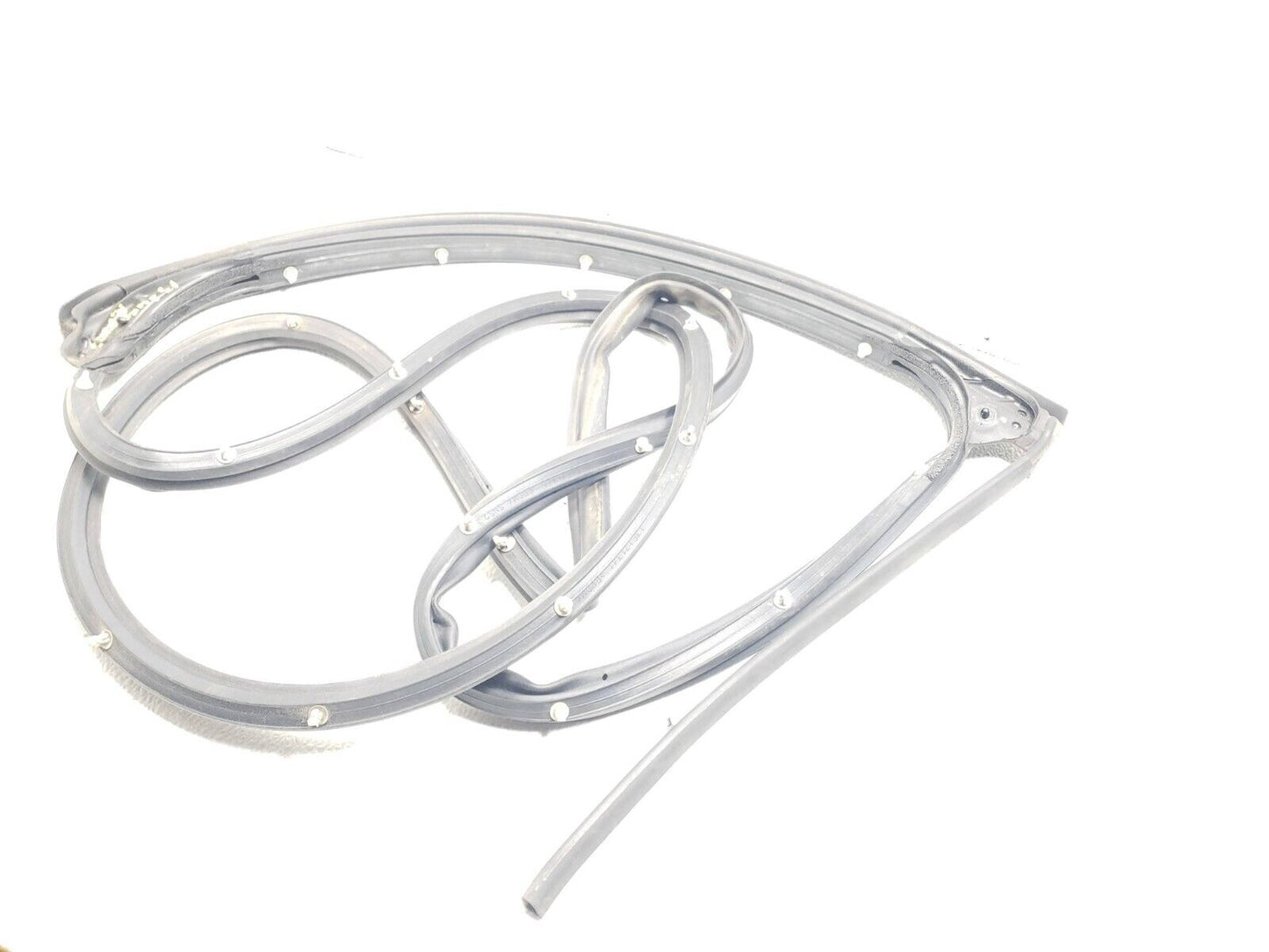 11 12 13 14 Nissan Juke Rear Door Weatherstrip Seal Passenger Side Right OEM