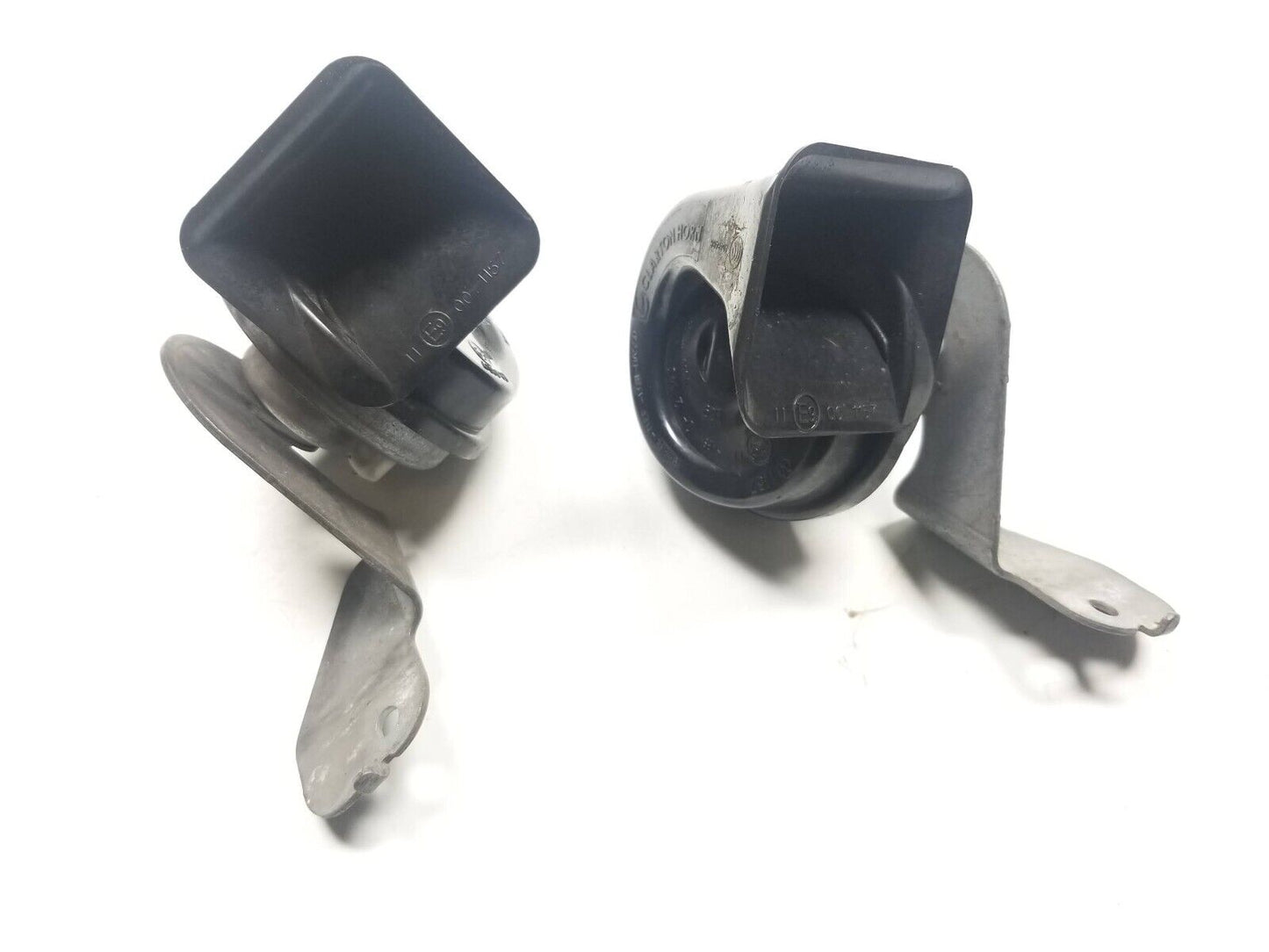 09 10 11 12 BMW 750li Horn Signal Pair OEM