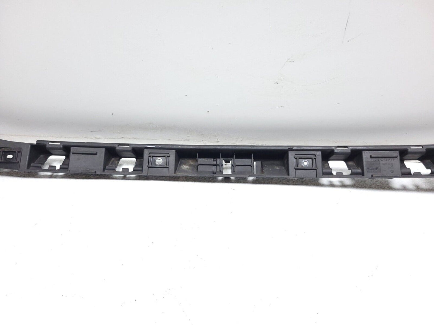 09 10 11 12 Volkswagen Cc Rear Bumper Center Support Bracket 3c8807863 OEM