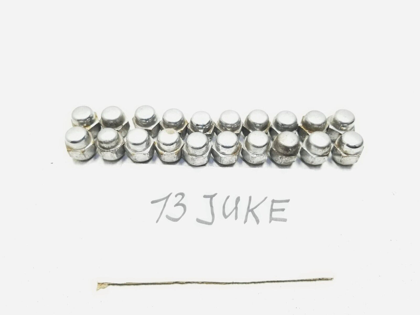 11 12 13 14 Nissan Juke Wheel Lug Nut 20pcs OEM