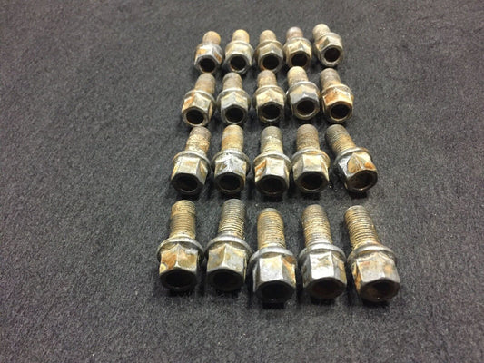08 09 10 11 Audi A5 Coupe Wheel Lug Nut Bolt 20pcs OEM