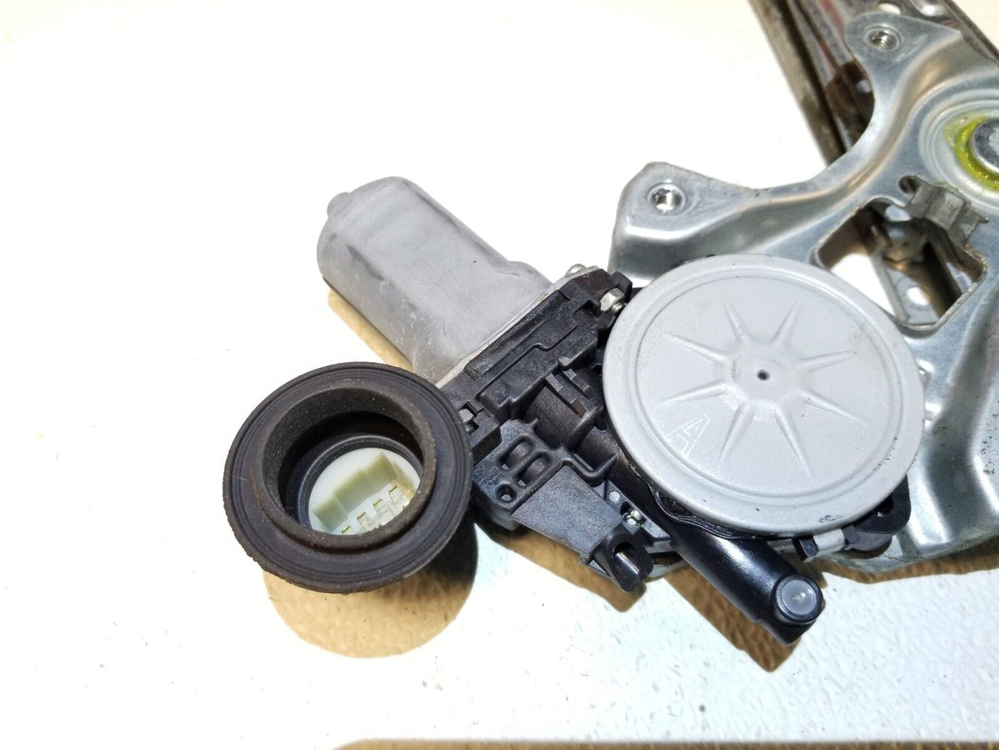 15 16 17 18 19 Infiniti Q50 Rear Right Pass Door Window Regulator Motor OEM