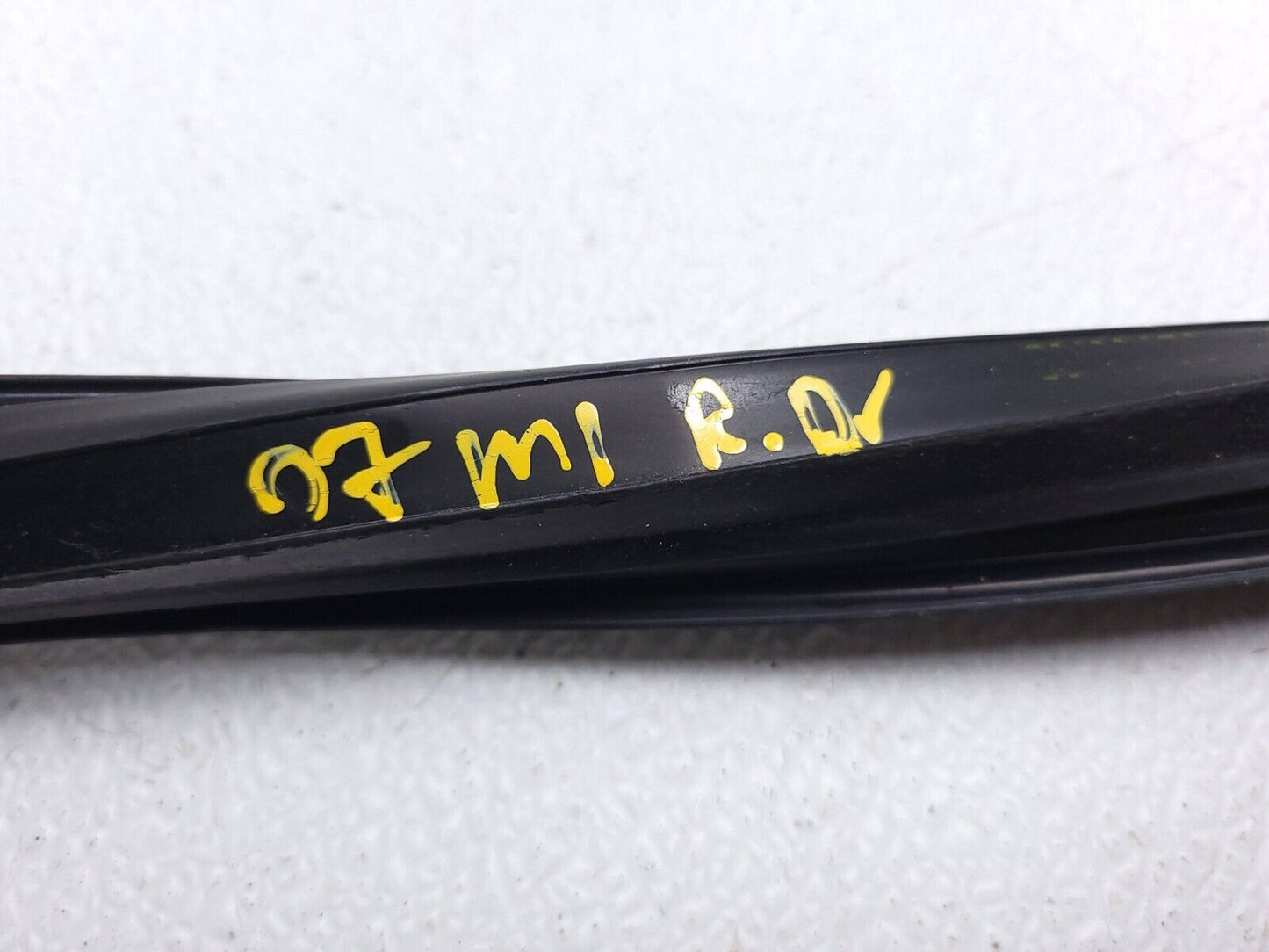 06 07 08 09 10 11 Mercedes Ml500 Door Weatherstrip Seal Rear Left Driver OEM