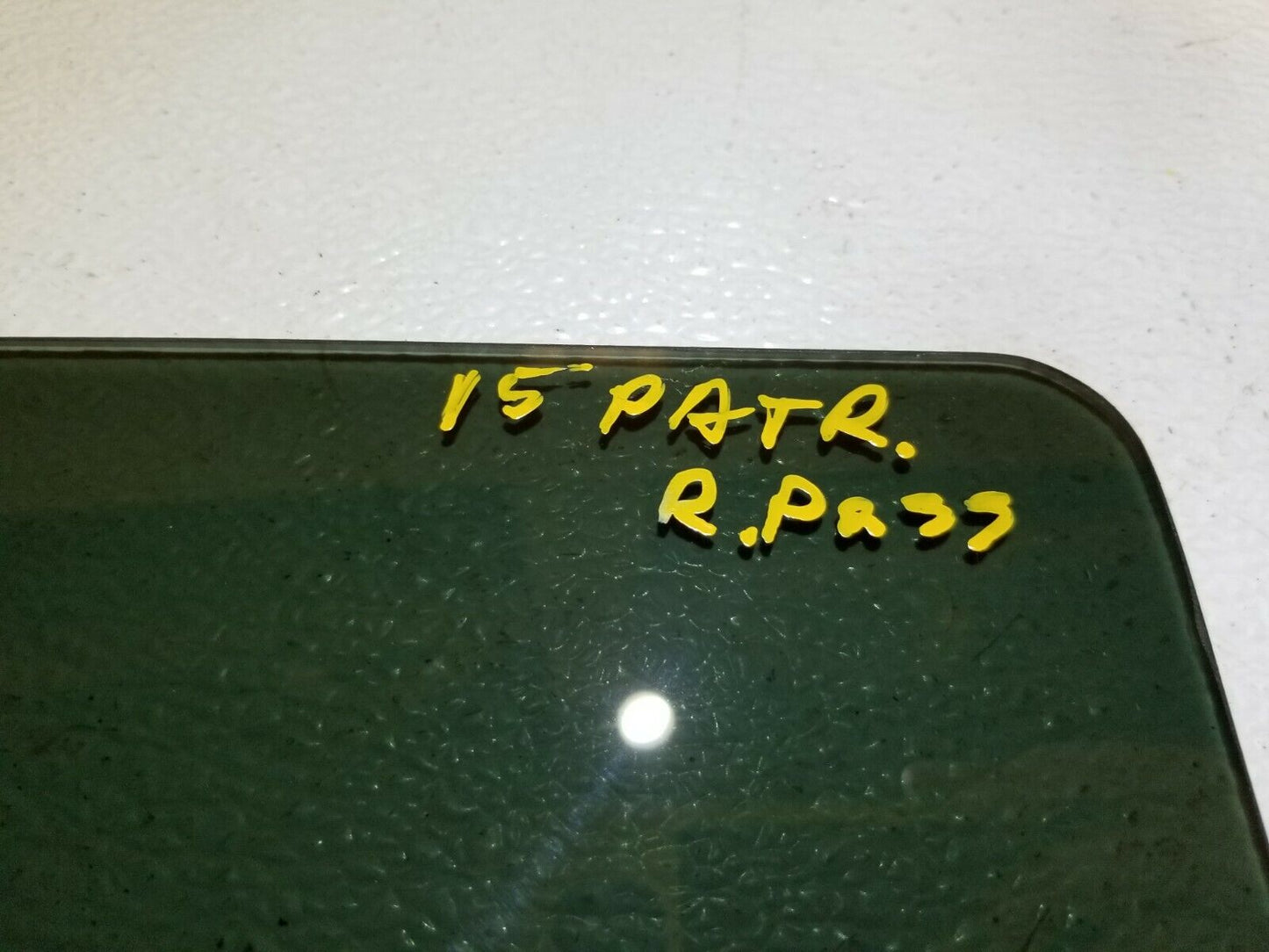 12 13 14 15 16 Jeep Patriot Rear Right Pass Door Window Glass OEM 54k