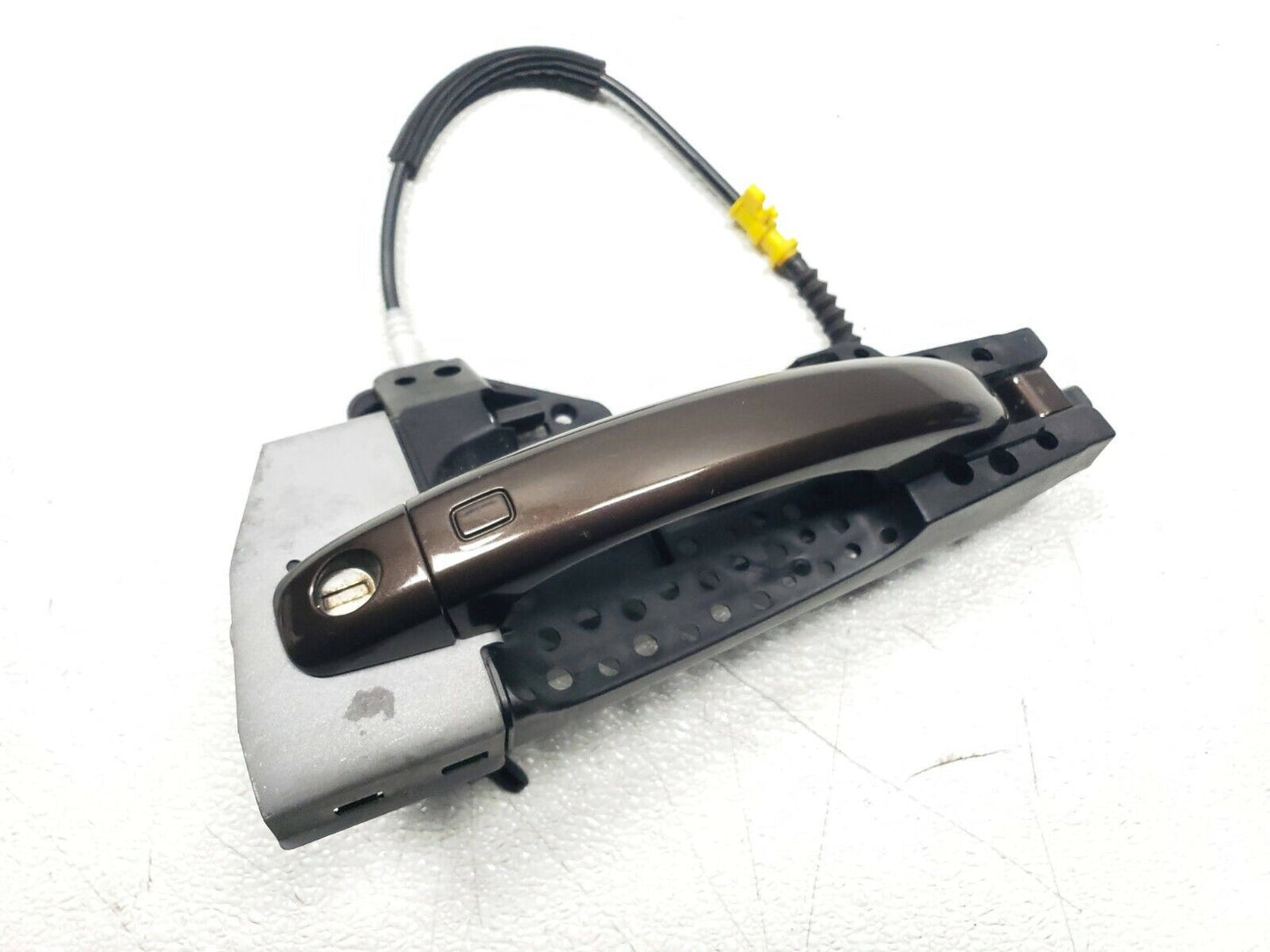10 11 12 Audi Q5 Front Left Driver Exterior Door Handle OEM 72k Miles