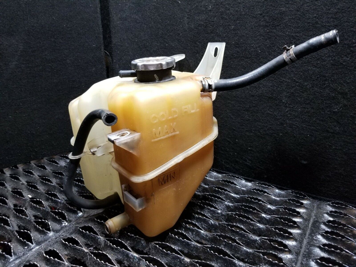 04 05 06 Chrysler Sebring Convertible Radiator Expansion Tank Reservoir OEM