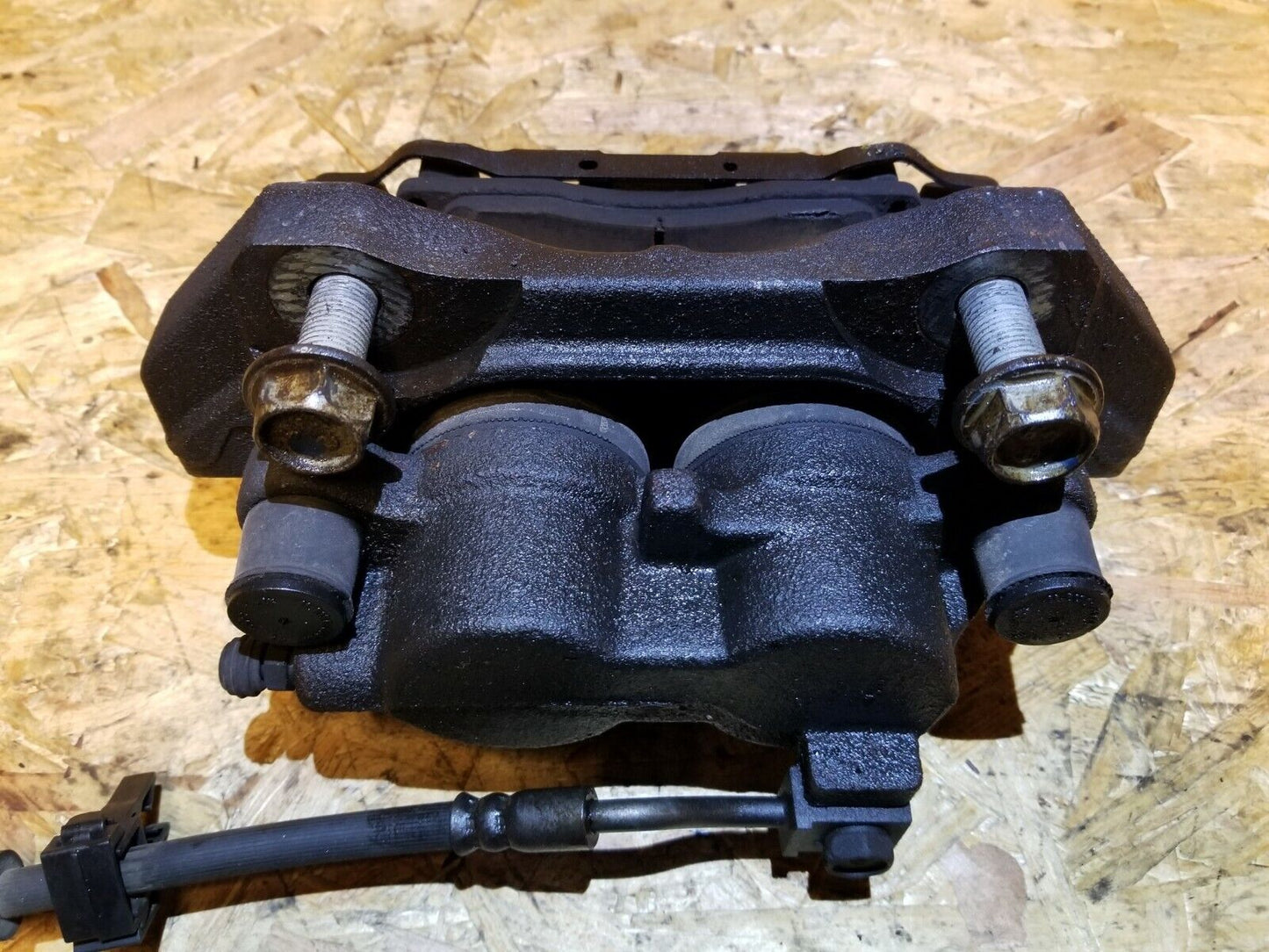 11 12 13 Jeep Grand Cherokee 3.6l Front Left Driver Side Brake Caliper OEM