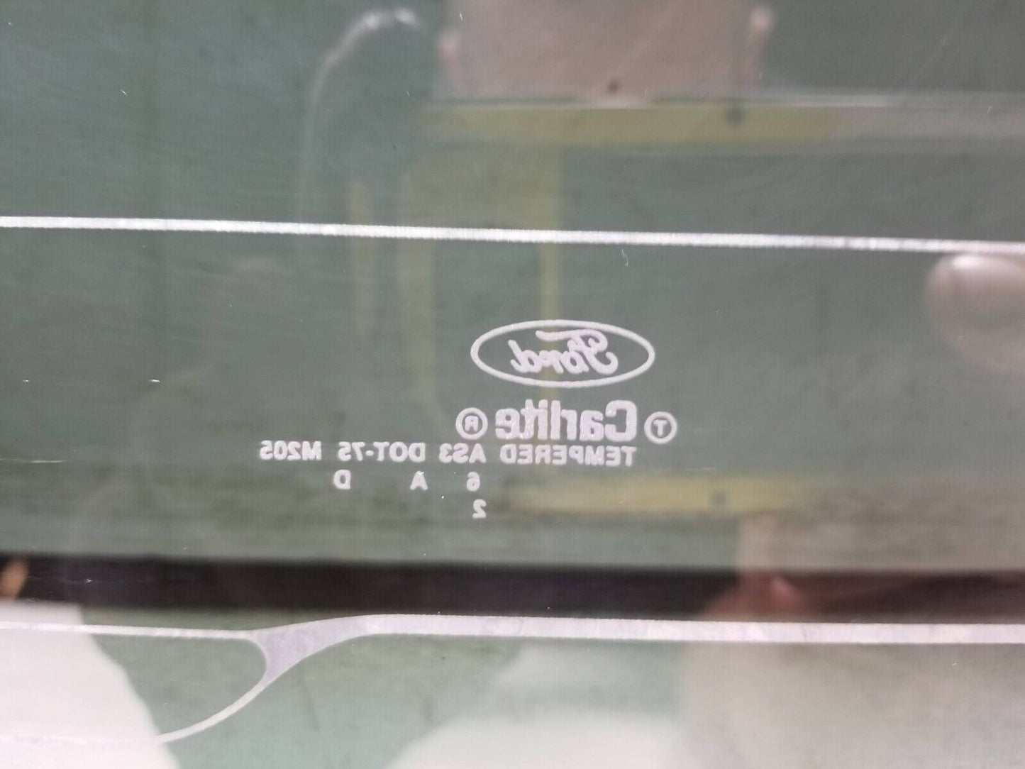 2007 - 2014 Lincoln Navigator Trunk Tailgate Window Glass OEM