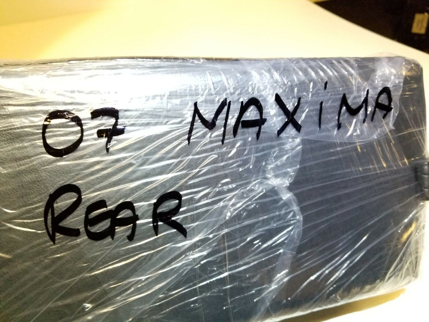 04 05 06 07 08 Nissan Maxima Rear Seat Armrest Arm Rest OEM
