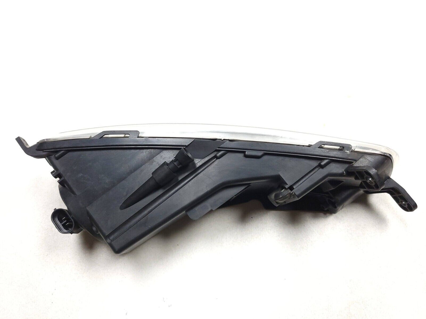 09 - 12 Volkswagen Cc Fog Light Lamp Passenger Side 3c8941700 OEM