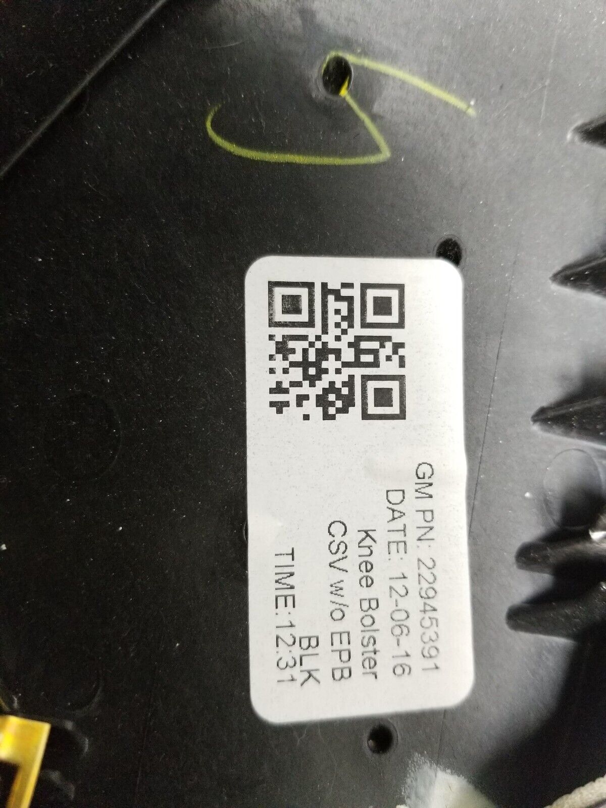 2013 - 2018 Cadillac Ats Dash Knee Bolster Cover Panel Trim Driver Side Left OEM