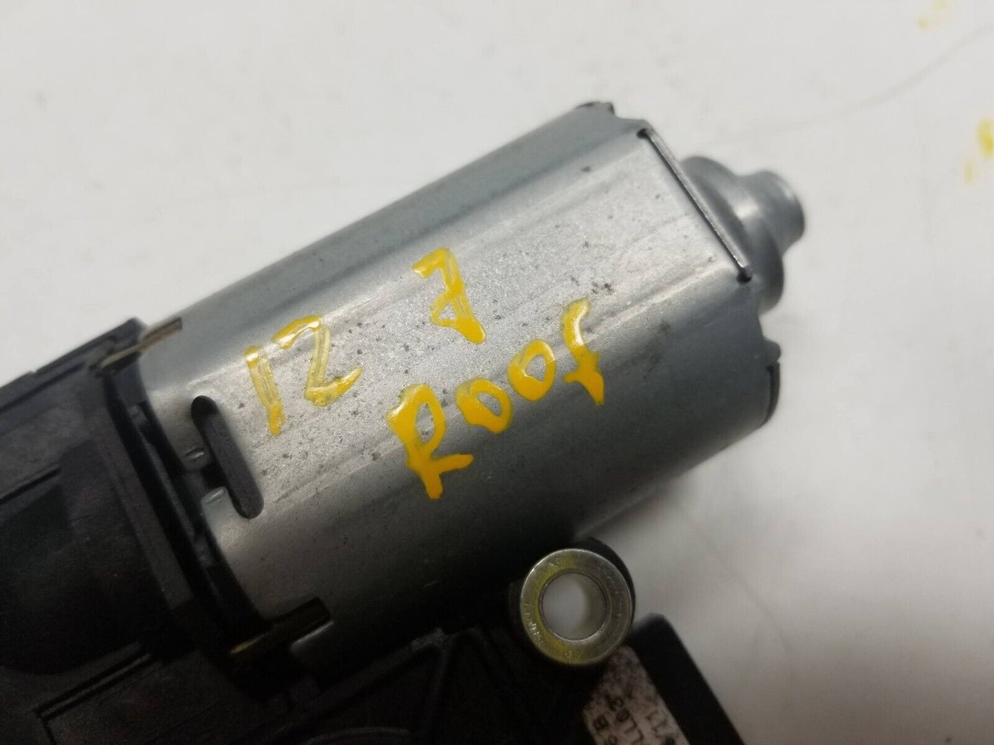 09 10 11 12 BMW 750li Sunroof Motor Pair OEM