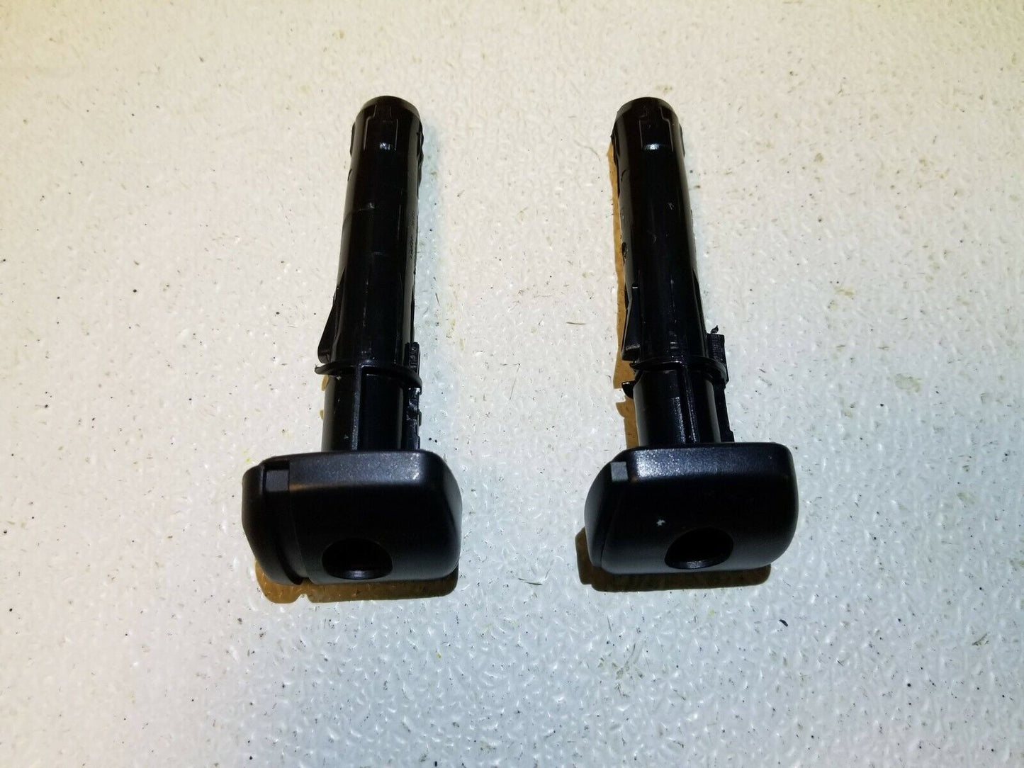 18 19 20 Ford Ecosport Rear Seat Headrest Guide Sleeve 2pcs OEM 532 Miles
