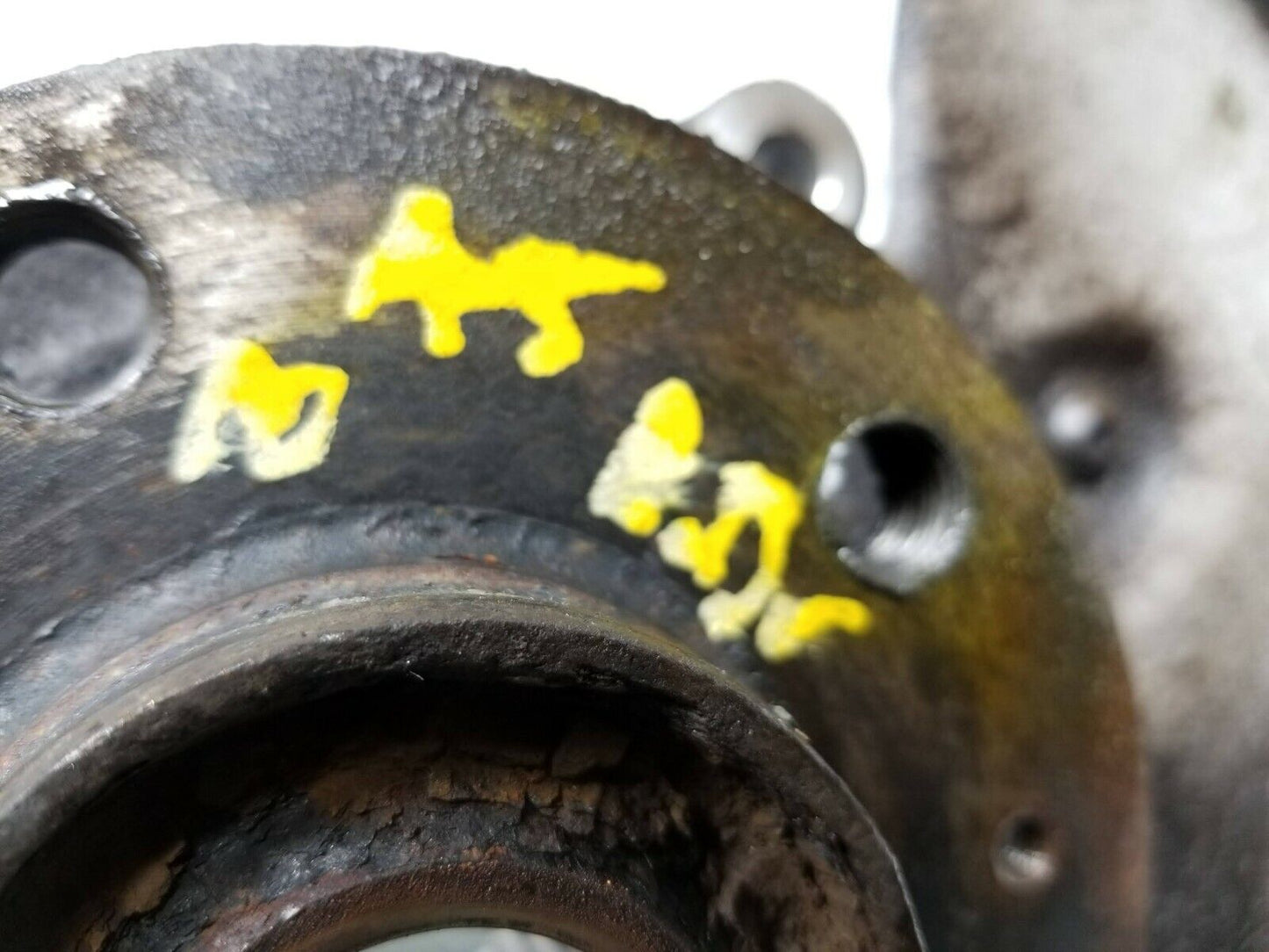08 09 10 Audi A5 Coupe 3.2l AWD Rear Left Driver Side Spindle Knuckle Hub OEM