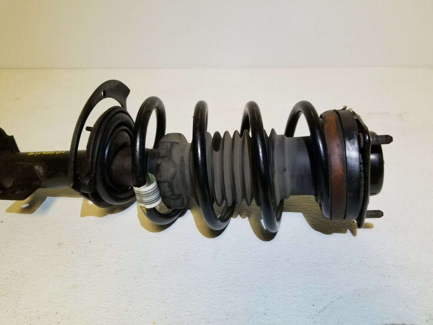07 08 09 10 Chrysler Sebring Front Shock Strut Absorber Left Driver Side OEM 63k