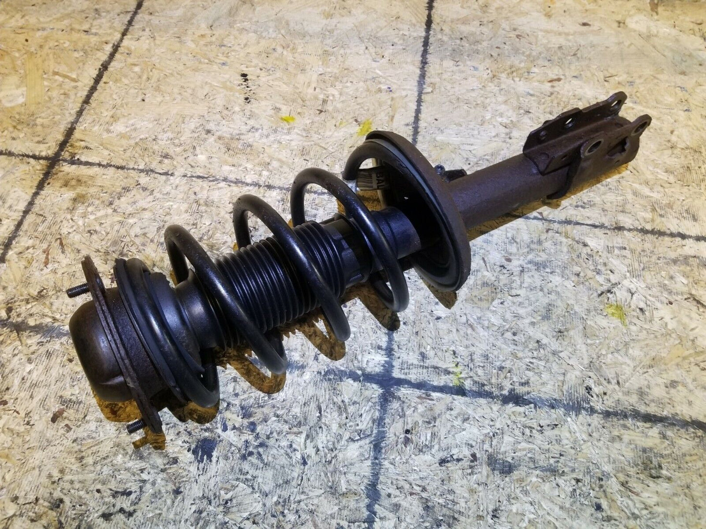 08 09 10 11 12 Chevy Malibu 2.4l Shock Strut & Coil Front Left Driver OEM 65k