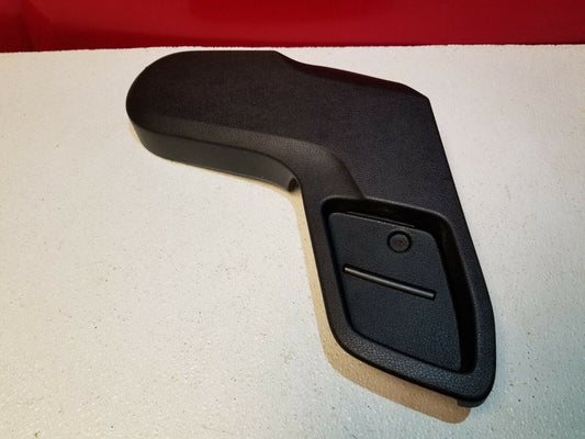 11 12 13 14 15  Audi Q7 Rear 2nd Row Seat Left Driver Side Hinge Cover OEM