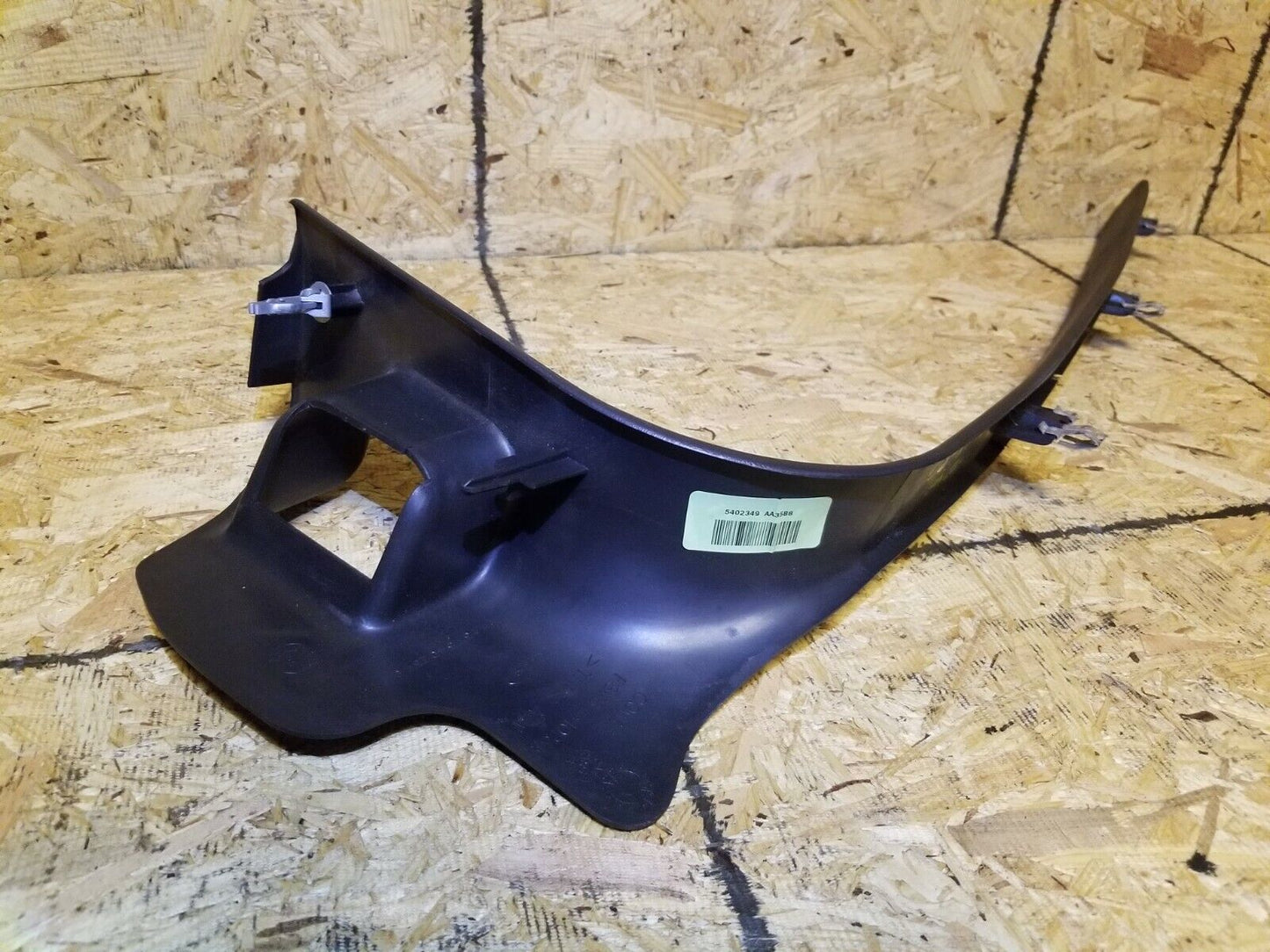 07 08 09 10 11 Lincoln Town Car Front Left Driver Side Kick Panel Trim OEM