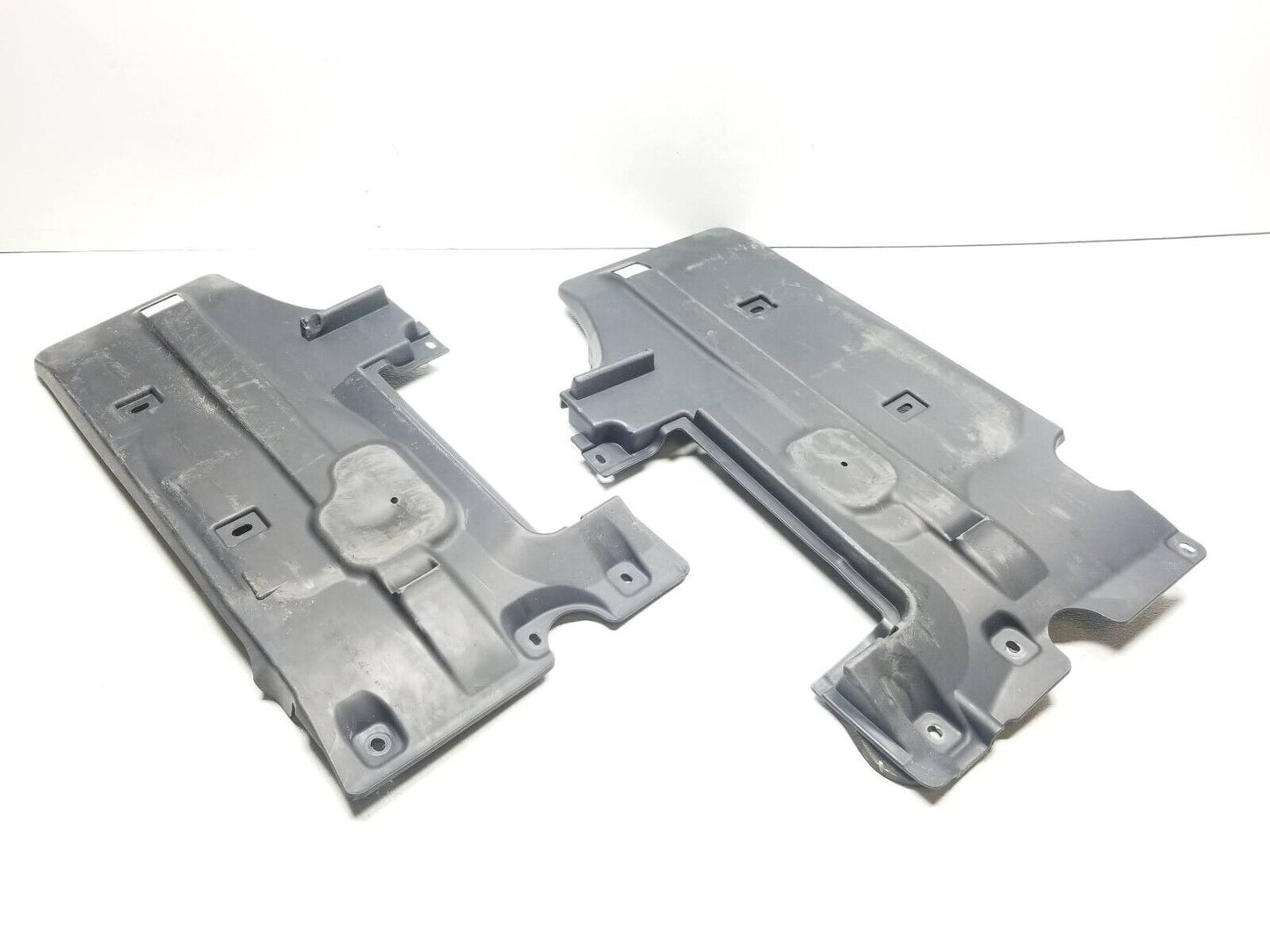 15 16 17 18 Dodge Challenger Rear Left & Right Unde Body Shield 2pcs  OEM