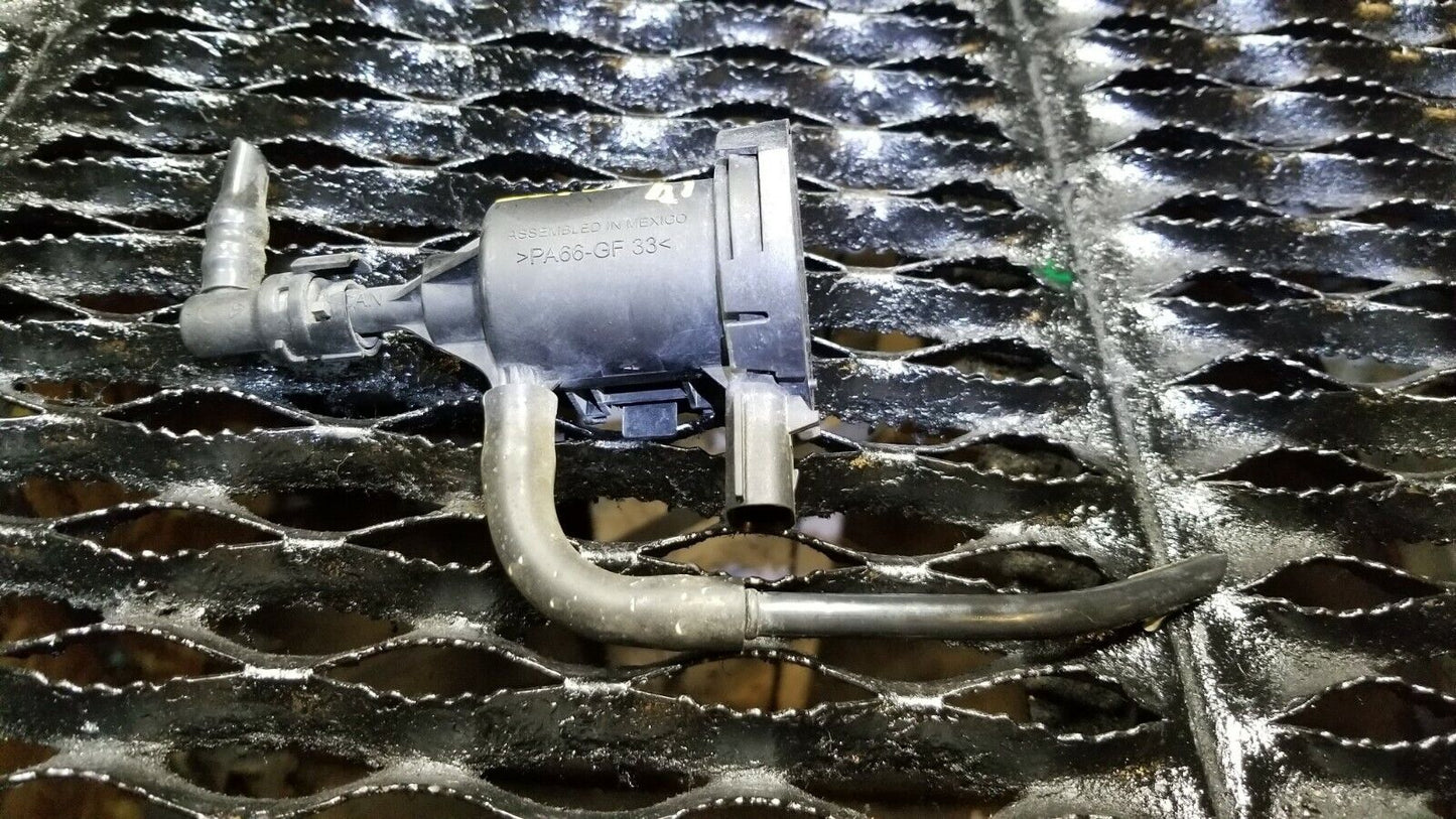 12 13 14  Jeep Patriot Fuel Vapor Canister Purge Valve OEM 50k