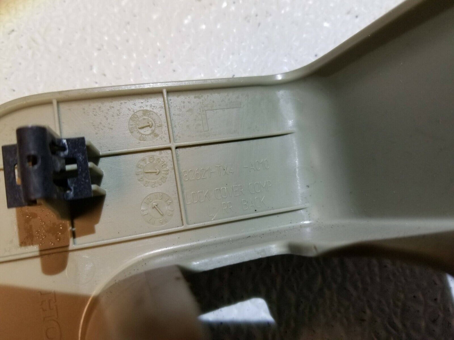 13 14 15 Acura RDX Rear Seat Fold Release Lock Latch Handle Left Driver Side OEM