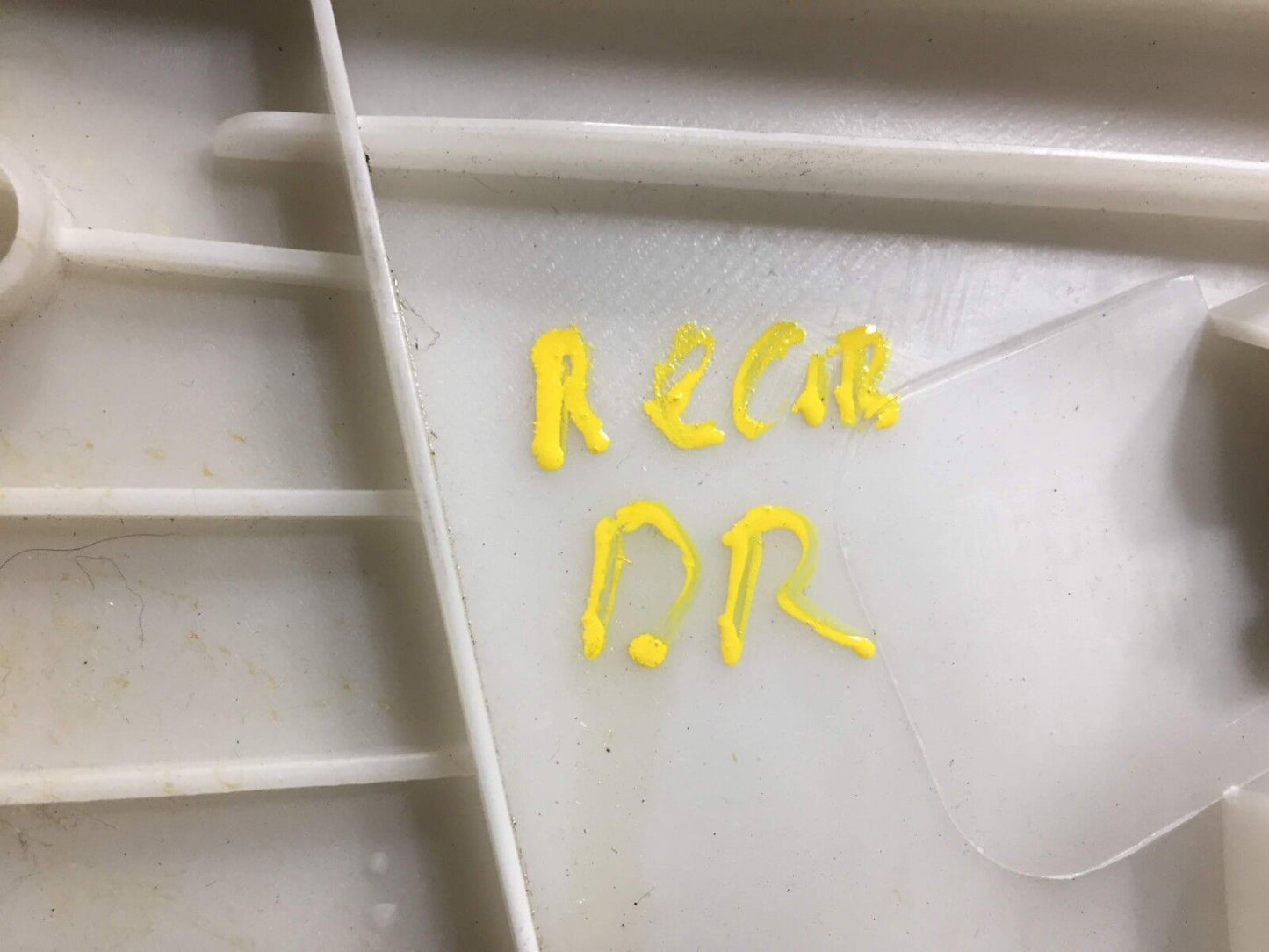 06 07 08 09 10 11 Hyundai Azera Rear Left Driver Side Pillar Trim Cover OEM D24