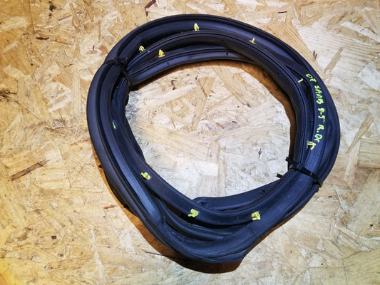 06 07 08 09 Saab 9-5 Aero Rear Left Driver Door Weatherstrip Seal OEM
