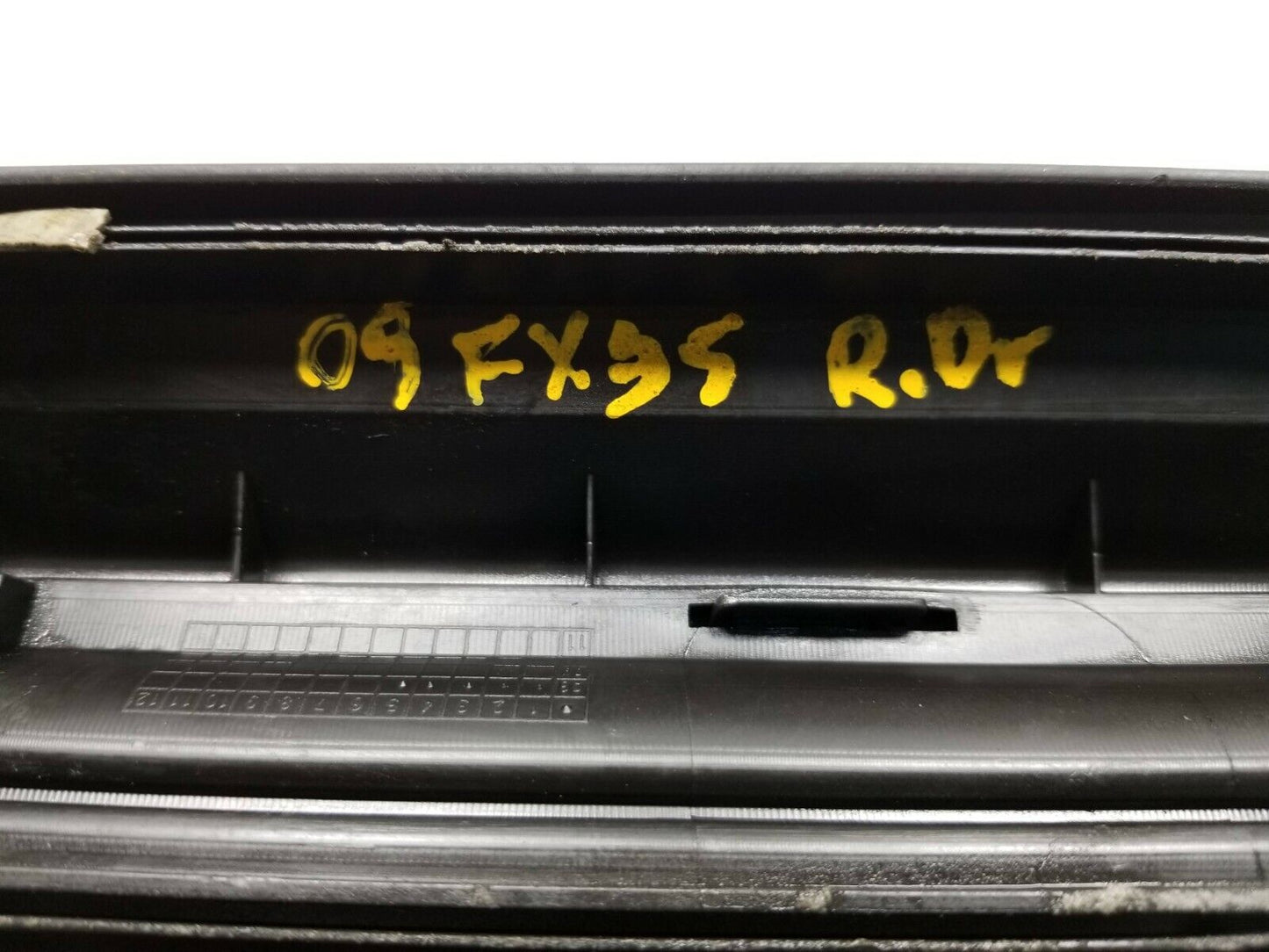 09 10 11 12 Infiniti Fx35 Rear Left Driver Door Trim Molding OEM