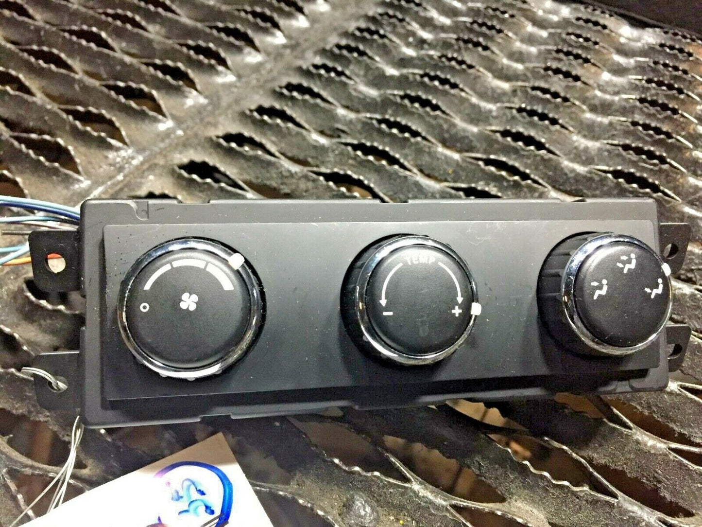09 10 11 Volkswagen Routan A/c Heater Climate Temperature Control OEM #35 39k