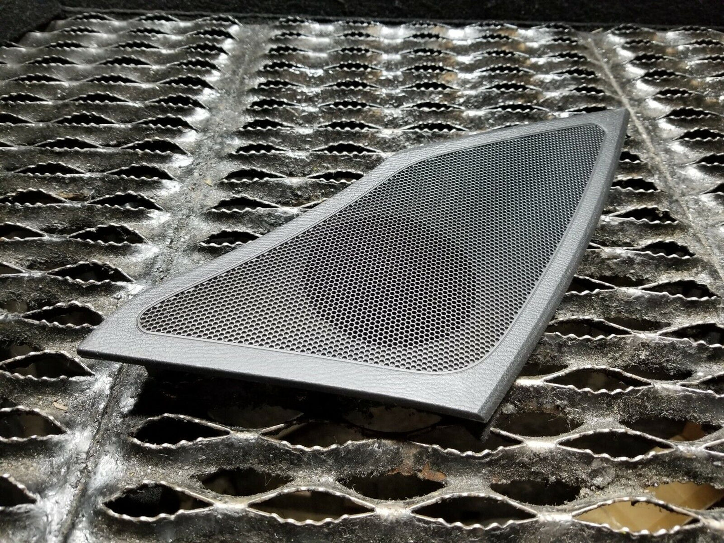 2014 2015 2016 Mazda 3 Dash Right Passenger Side Speaker Cover Grille OEM 16k