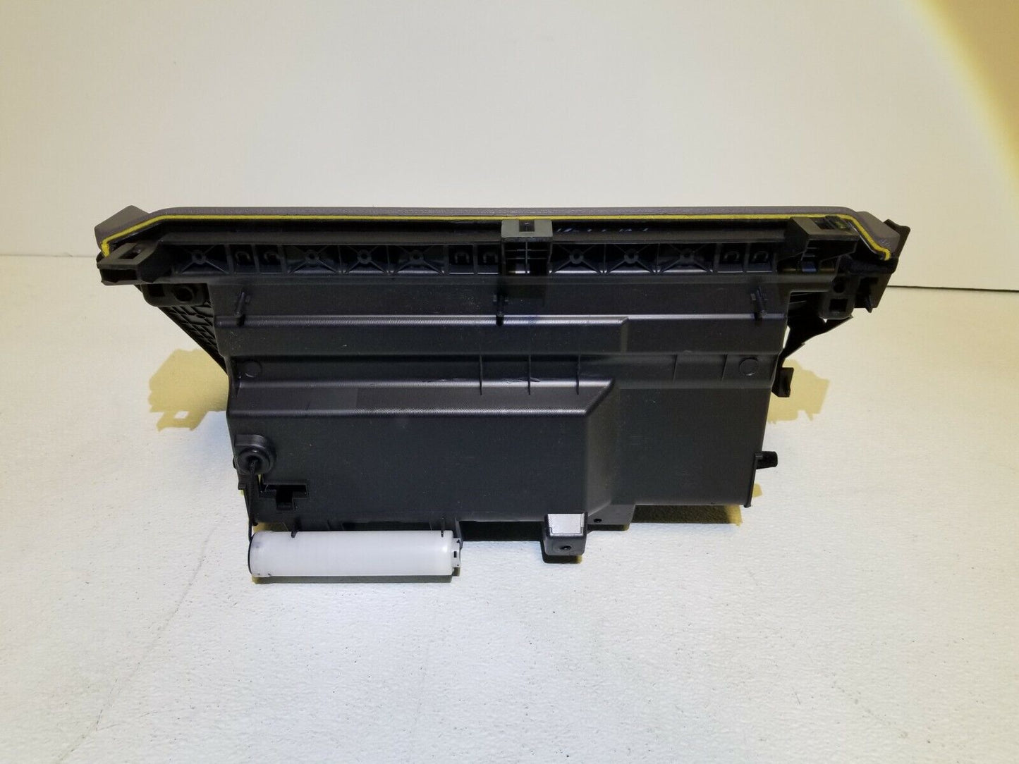 10 11 12 13 Infiniti G37 Coupe Dash Glove Box 68102 Jk600 OEM 99k