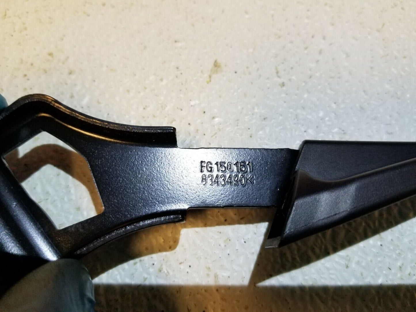 11 12 13 14 15  Audi Q7 Rear 2nd Row Seat Left Driver Fold Release Handle OEM