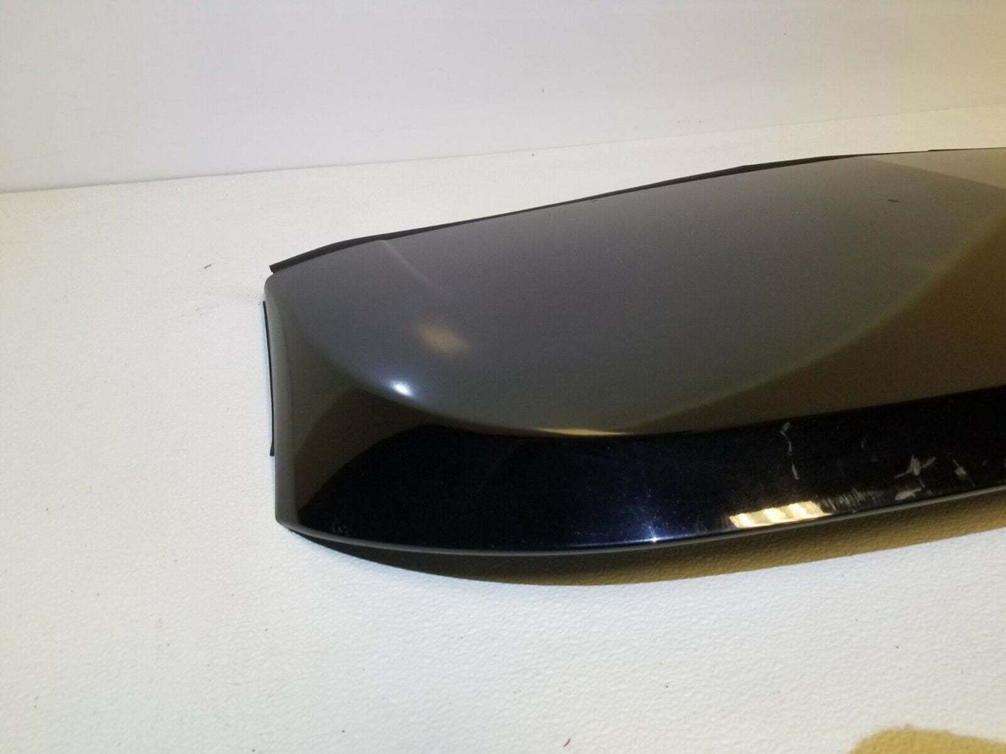 10 11 12 Lincoln MKT Trunk Tailgate Spoiler Wing (paint Code : Ux) OEM