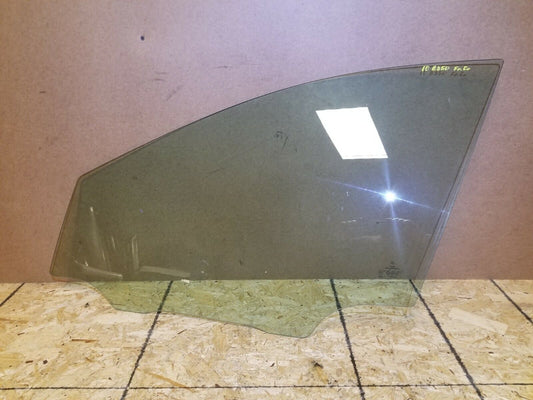 07 08 09 10 Mercedes R350 Front Left Driver Door Window Glass OEM