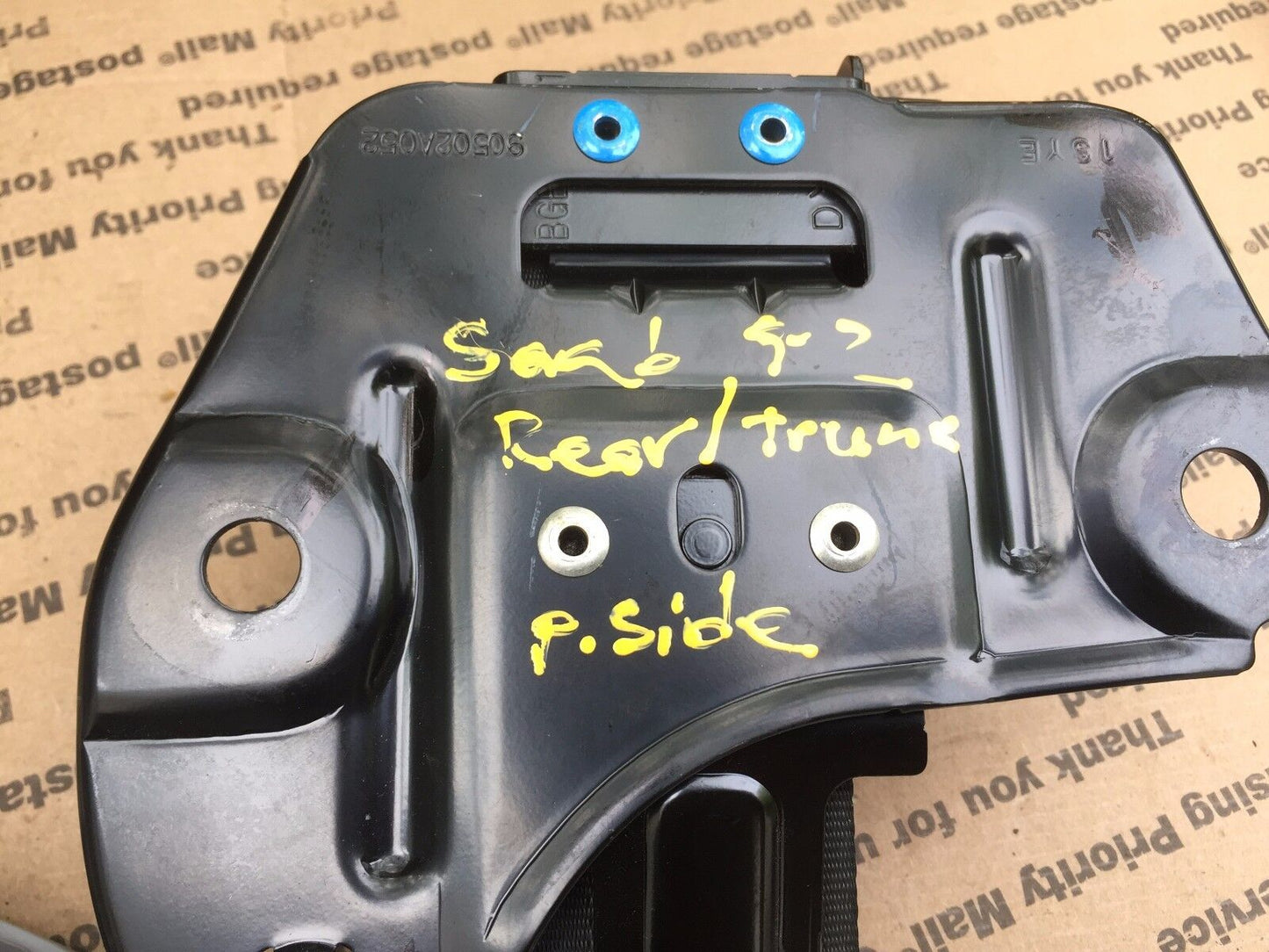 04 05 06 Saab 9-2 Seat Belt Retraktor Rear Center OEM 90502a052