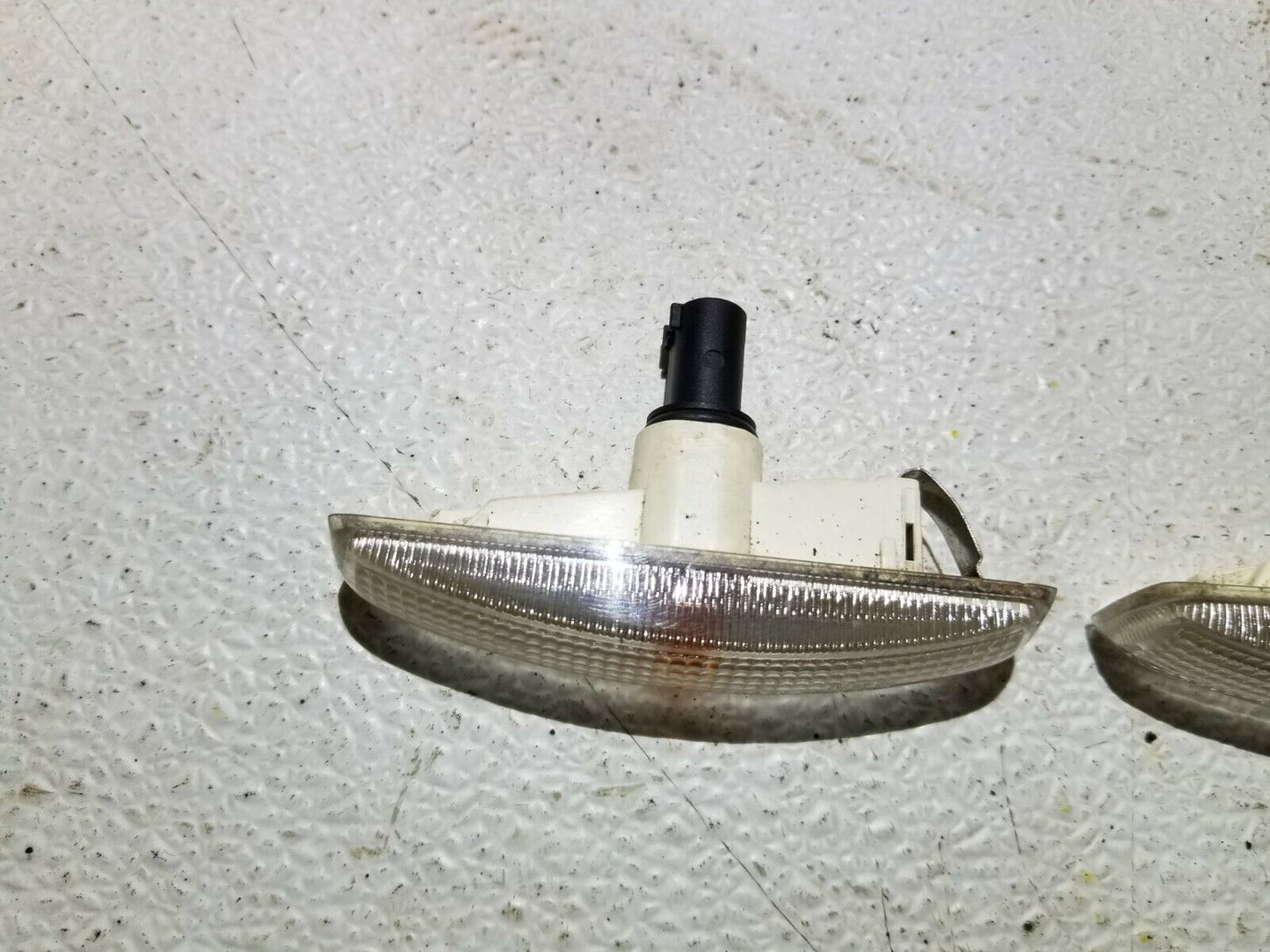 06 07 08 09 Range Rover Sport Side Marker Light 2pcs OEM
